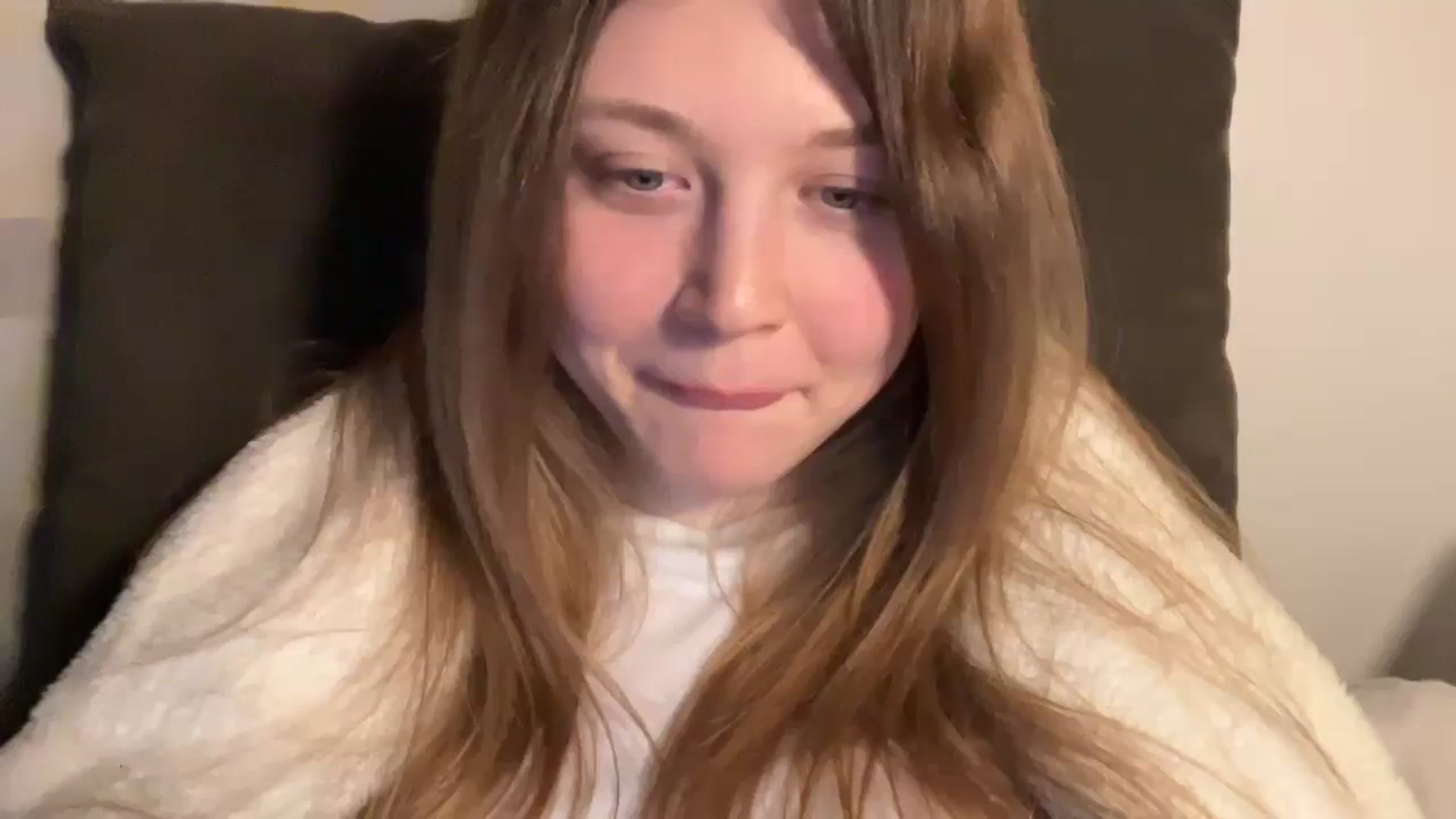 Gallery image thumbnail from Coconut_dream's myfreecams stream on, 03/15/2025, 22:18 image 11 of 20