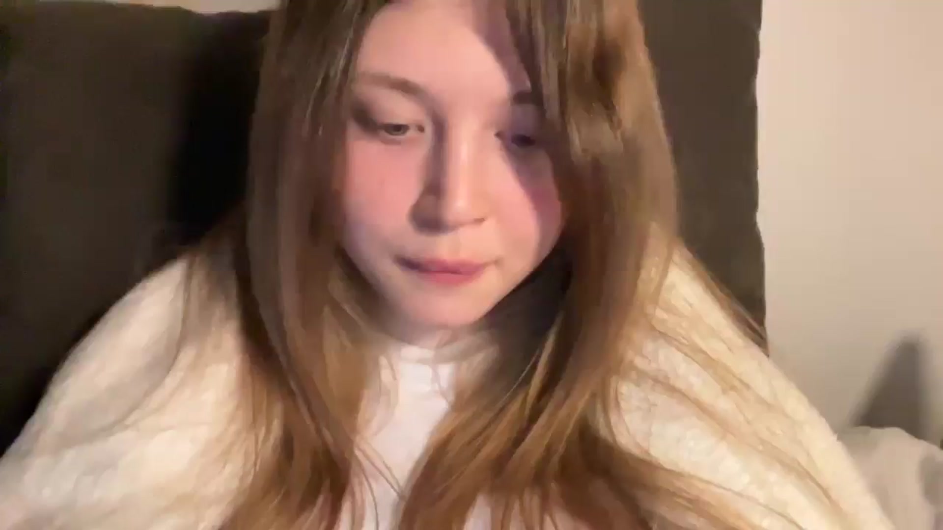 Gallery image thumbnail from Coconut_dream's myfreecams stream on, 03/15/2025, 22:18 image 12 of 20