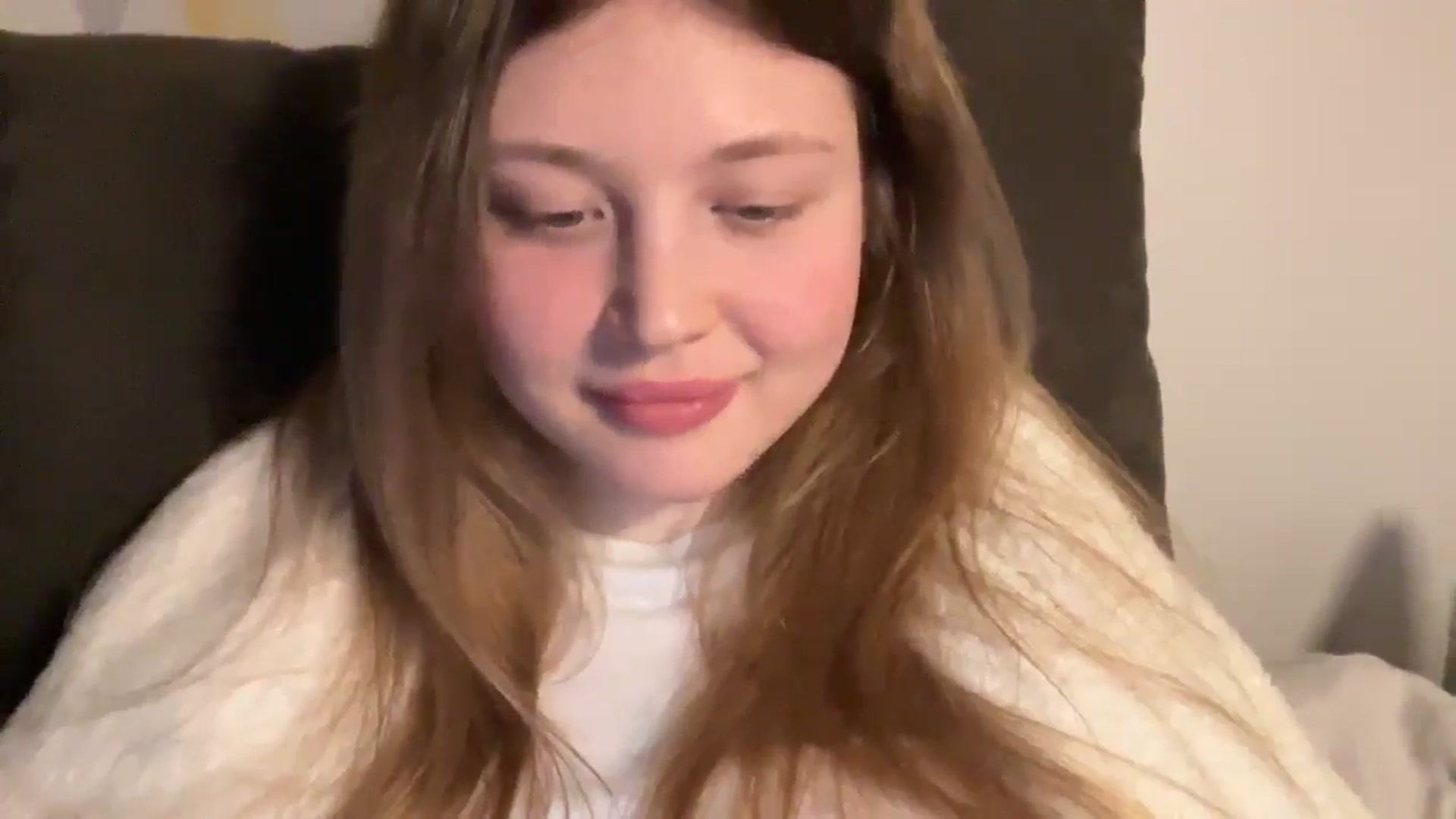 Gallery image thumbnail from Coconut_dream's myfreecams stream on, 03/15/2025, 22:18 image 16 of 20