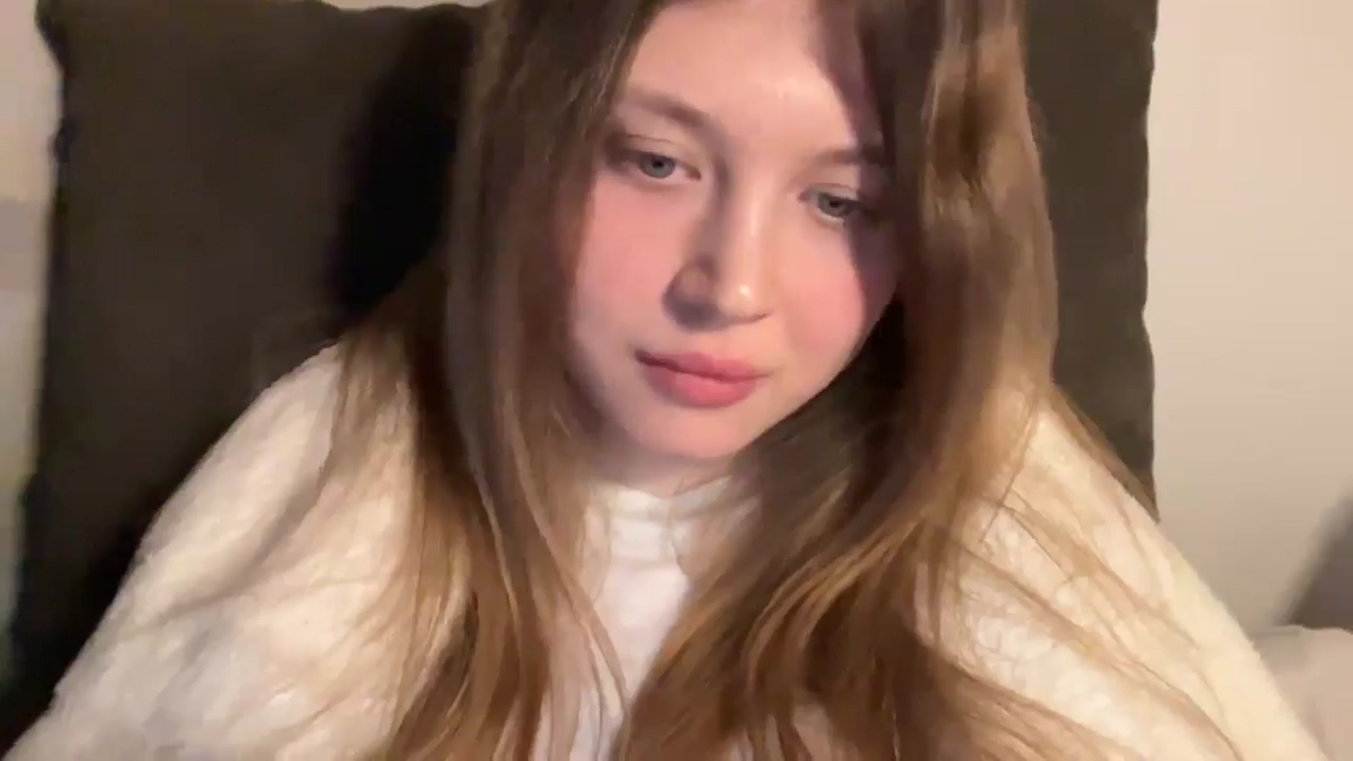 Gallery image thumbnail from Coconut_dream's myfreecams stream on, 03/15/2025, 22:18 image 9 of 20