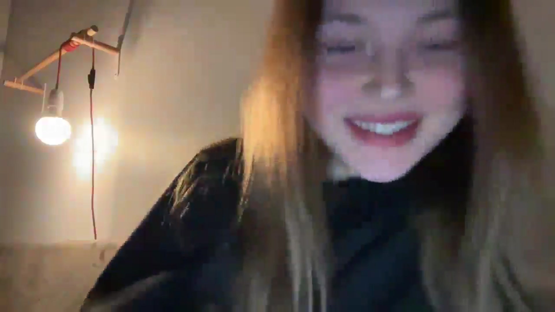 Gallery image thumbnail from Coconut_dream's myfreecams stream on, 03/20/2025, 21:39 image 14 of 20