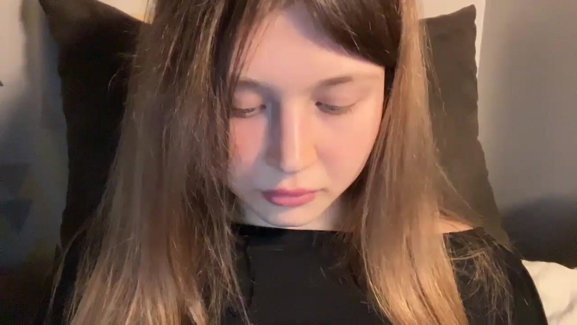 Gallery image thumbnail from Coconut_dream's myfreecams stream on, 03/22/2025, 21:04 image 19 of 20