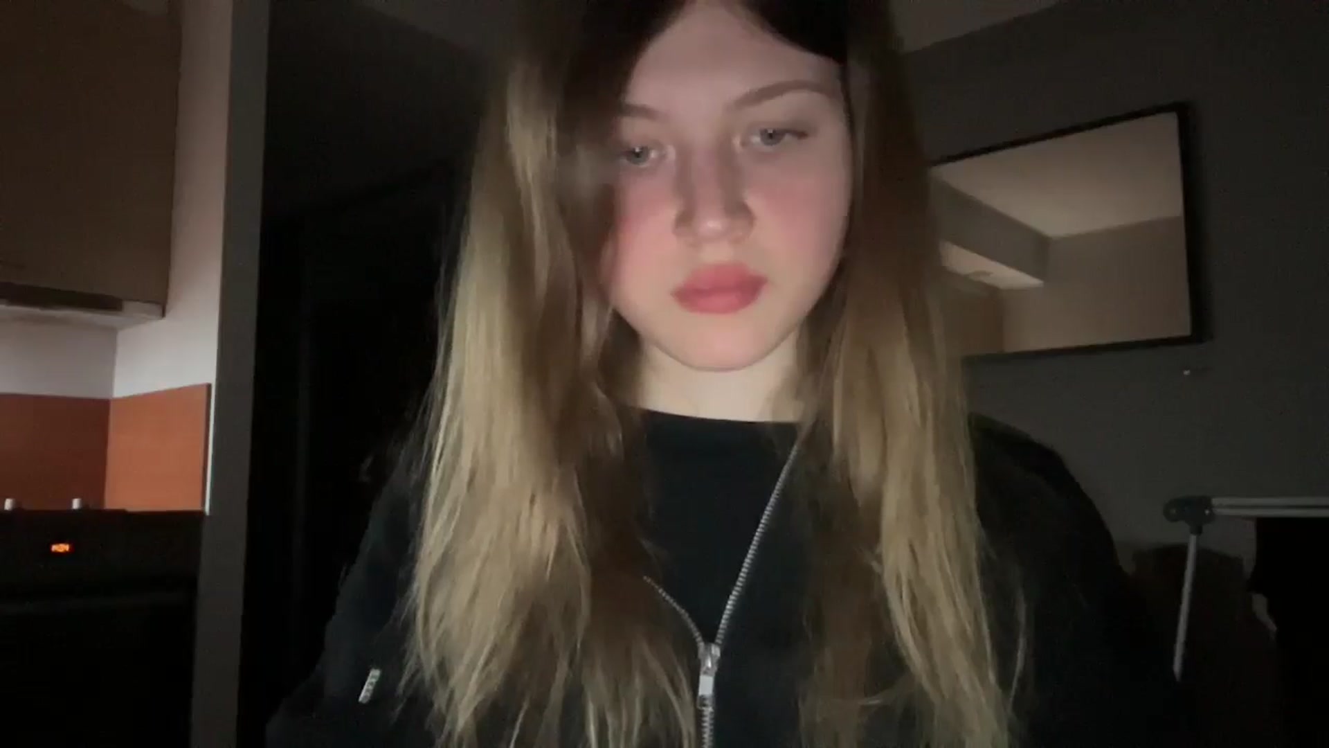 Gallery image thumbnail from Coconut_dream's myfreecams stream on, 03/26/2025, 19:19 image 16 of 20