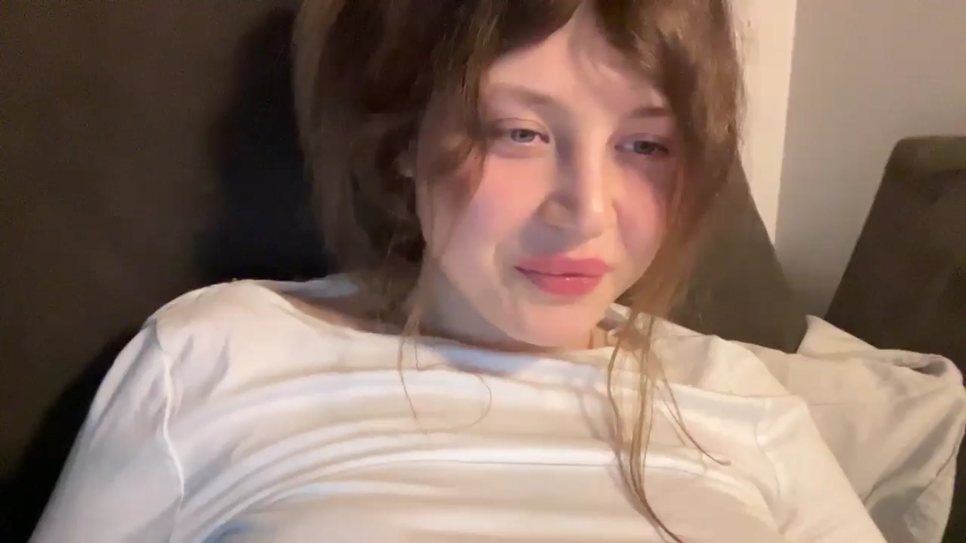 Gallery image thumbnail from Coconut_dream's myfreecams stream on, 03/26/2025, 21:31 image 10 of 20