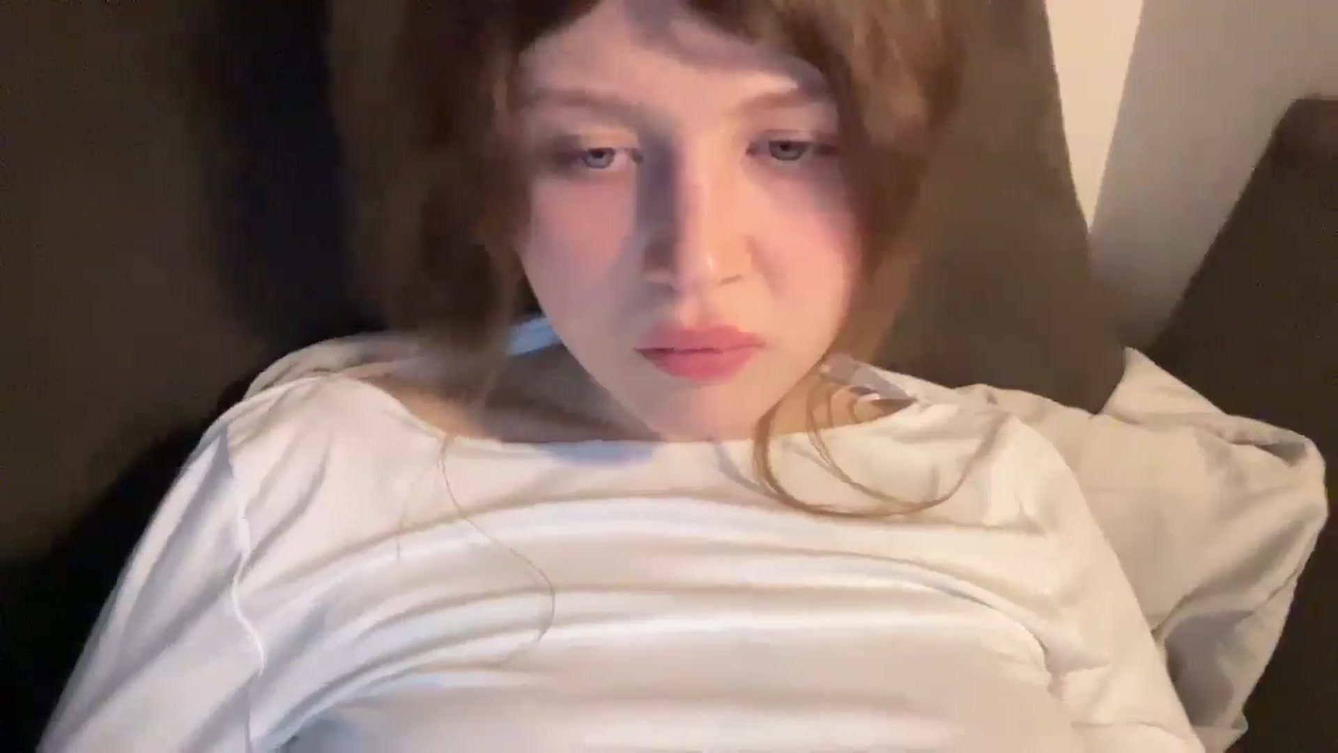 Gallery image thumbnail from Coconut_dream's myfreecams stream on, 03/26/2025, 21:31 image 16 of 20