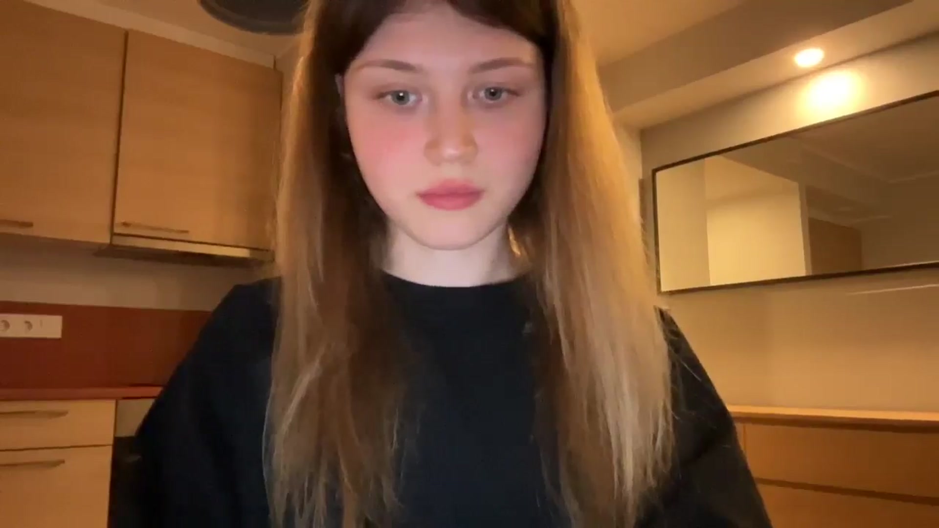 Gallery image thumbnail from Coconut_dream's myfreecams stream on, 03/29/2025, 19:34 image 3 of 20