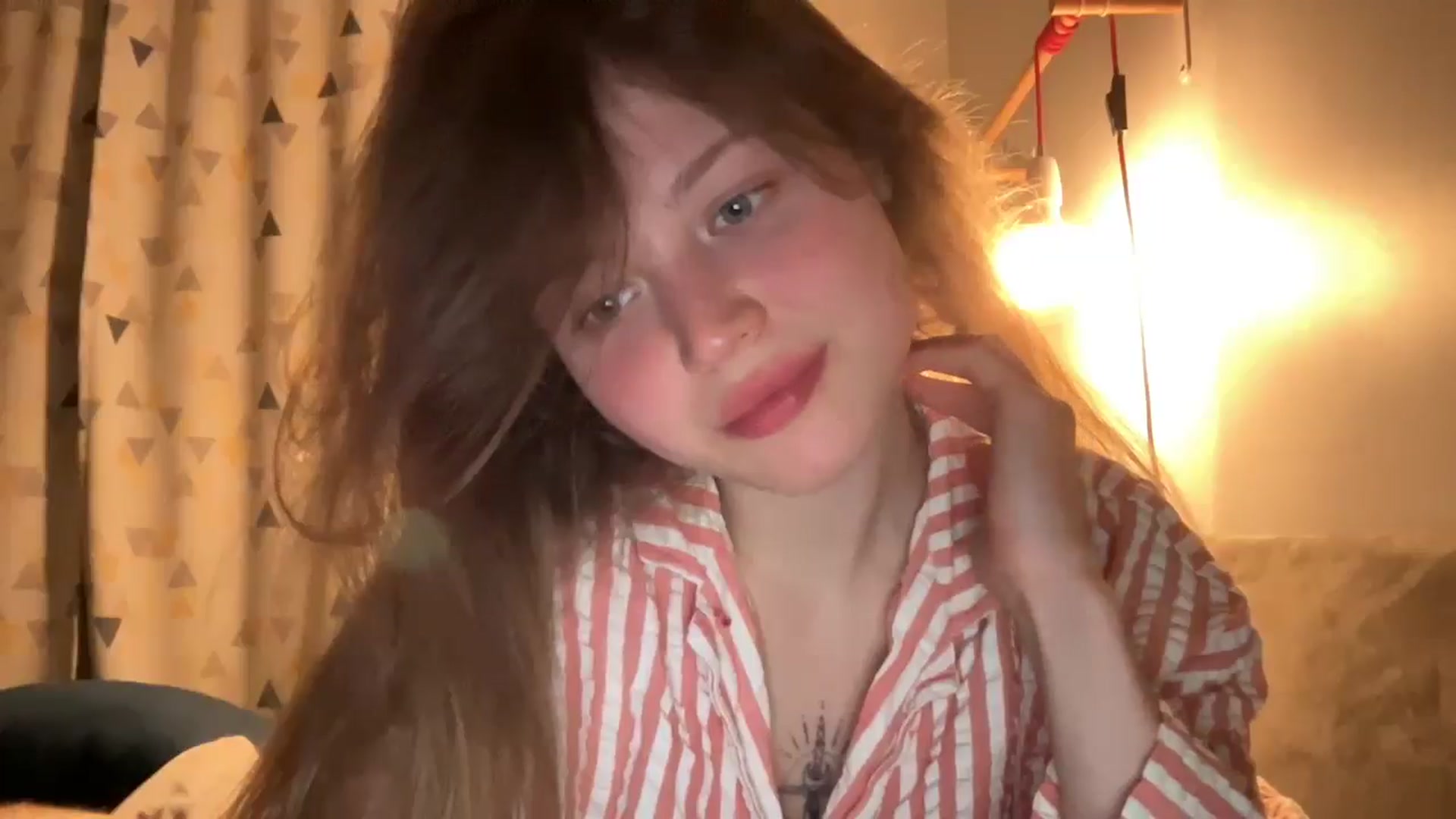 Gallery image thumbnail from Coconut_dream's myfreecams stream on, 03/30/2025, 19:54 image 3 of 20