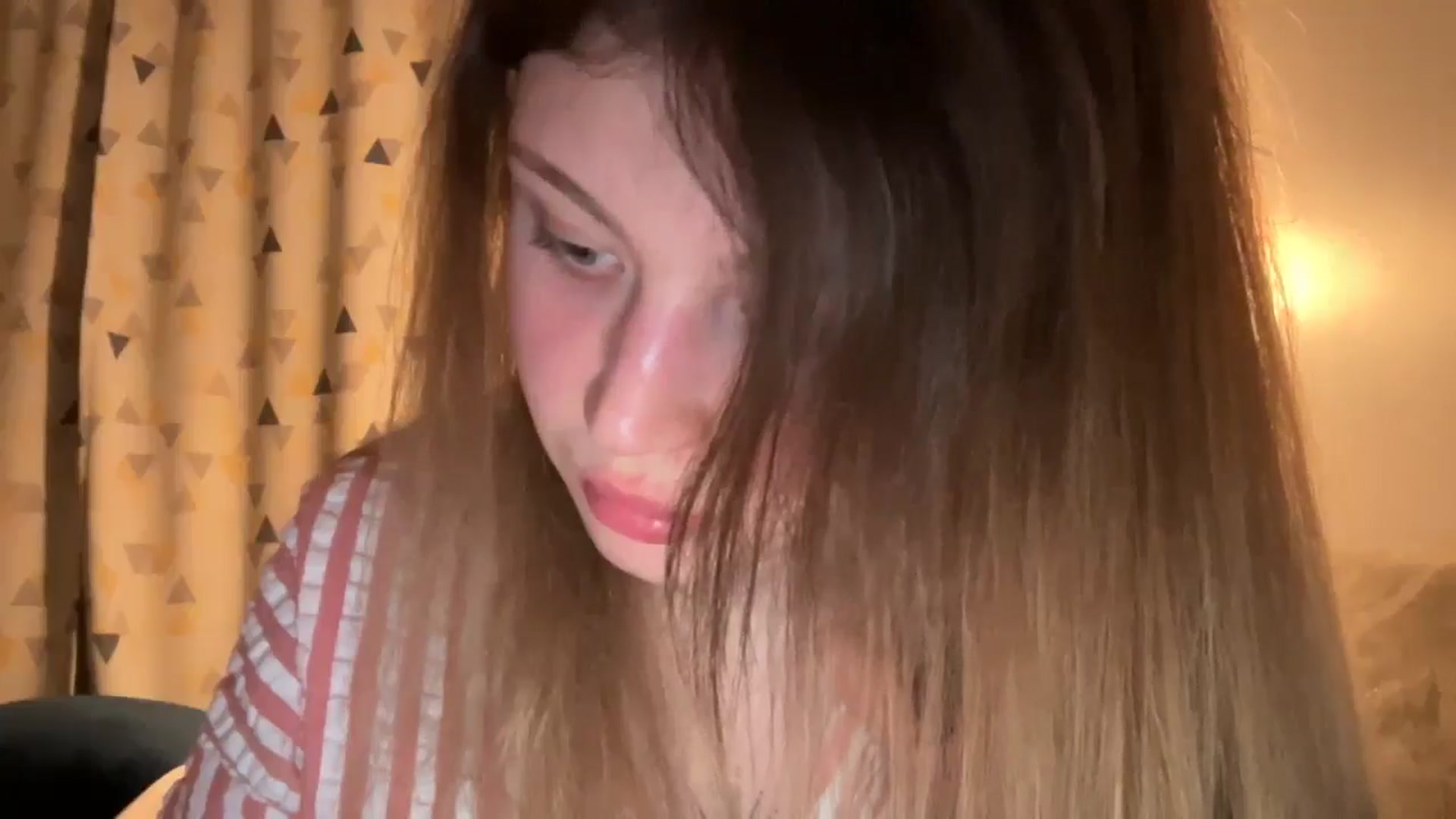 Gallery image thumbnail from Coconut_dream's myfreecams stream on, 03/30/2025, 19:54 image 17 of 20
