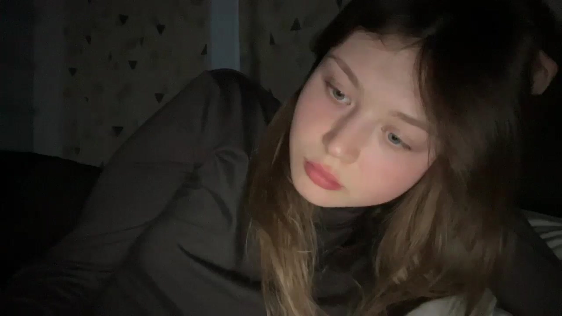 Gallery image thumbnail from Coconut_dream's myfreecams stream on, 03/31/2025, 17:32 image 2 of 20