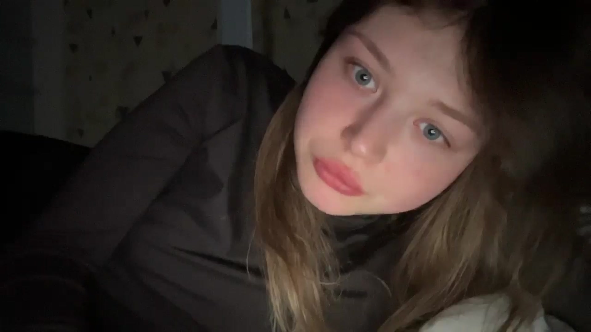 Gallery image thumbnail from Coconut_dream's myfreecams stream on, 03/31/2025, 17:32 image 3 of 20