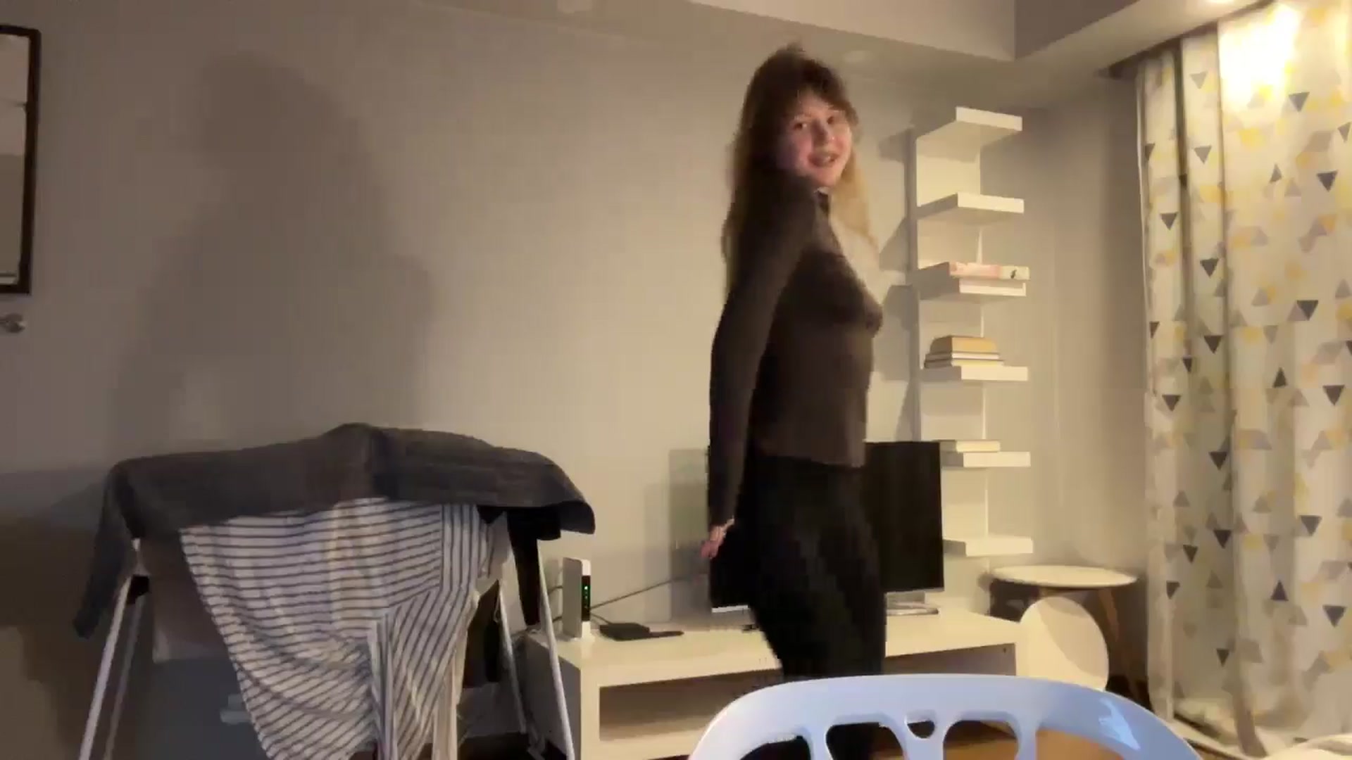 Gallery image thumbnail from Coconut_dream's myfreecams stream on, 03/31/2025, 18:20 image 10 of 20