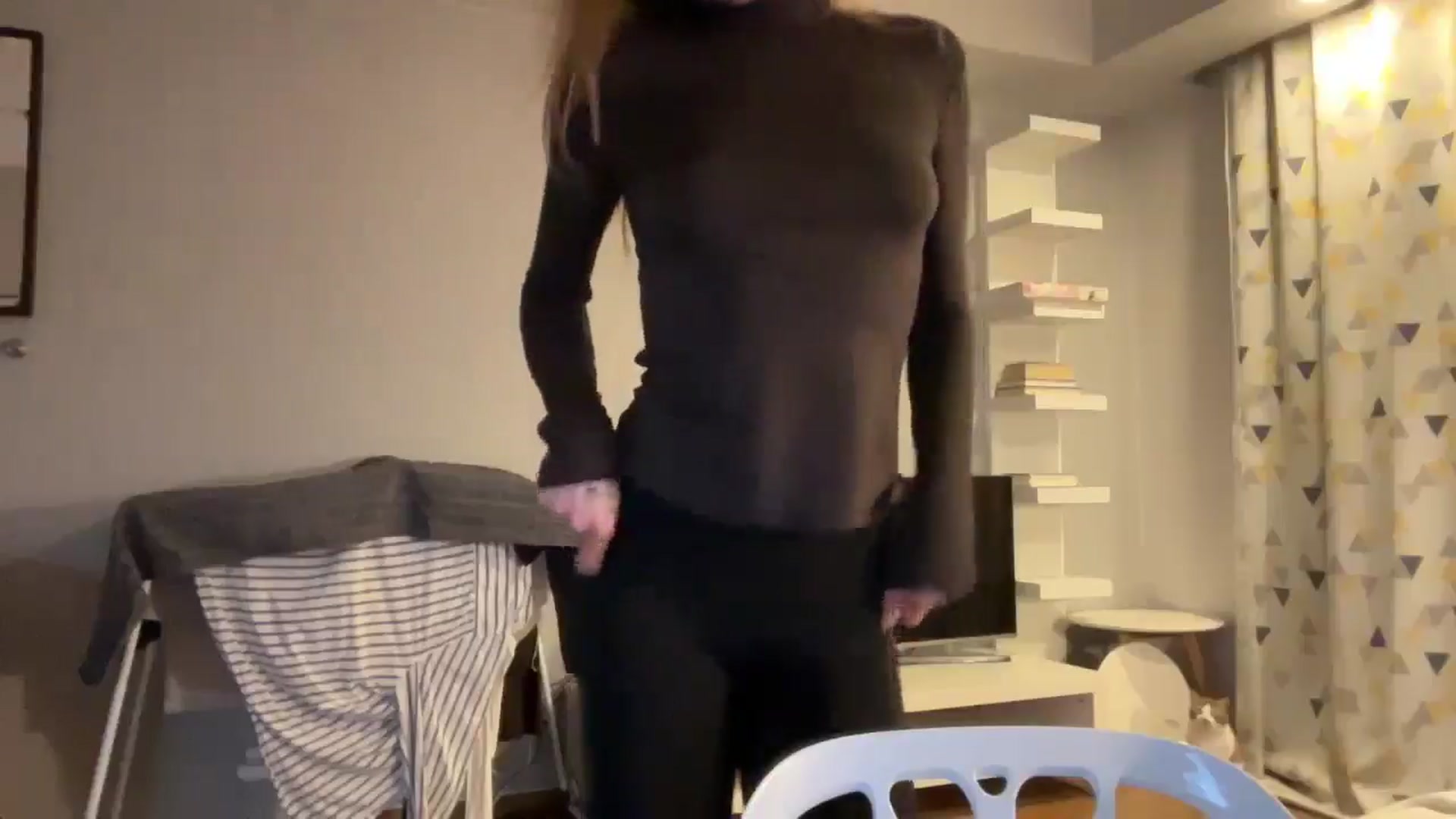 Gallery image thumbnail from Coconut_dream's myfreecams stream on, 03/31/2025, 18:20 image 8 of 20