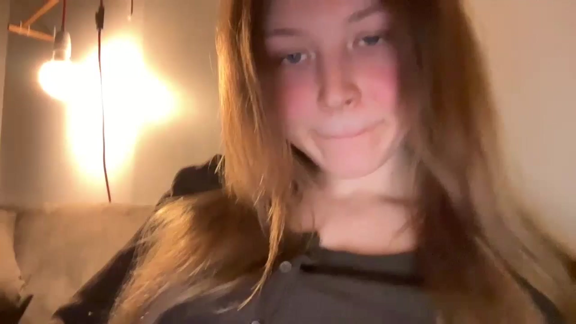 Gallery image thumbnail from Coconut_dream's myfreecams stream on, 04/02/2025, 18:06 image 1 of 20