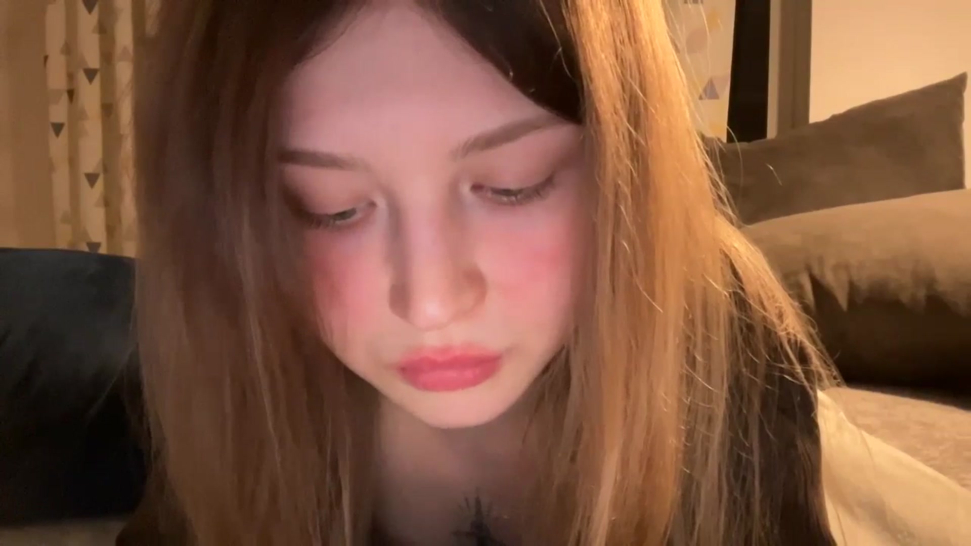 Gallery image thumbnail from Coconut_dream's myfreecams stream on, 04/02/2025, 19:37 image 12 of 20