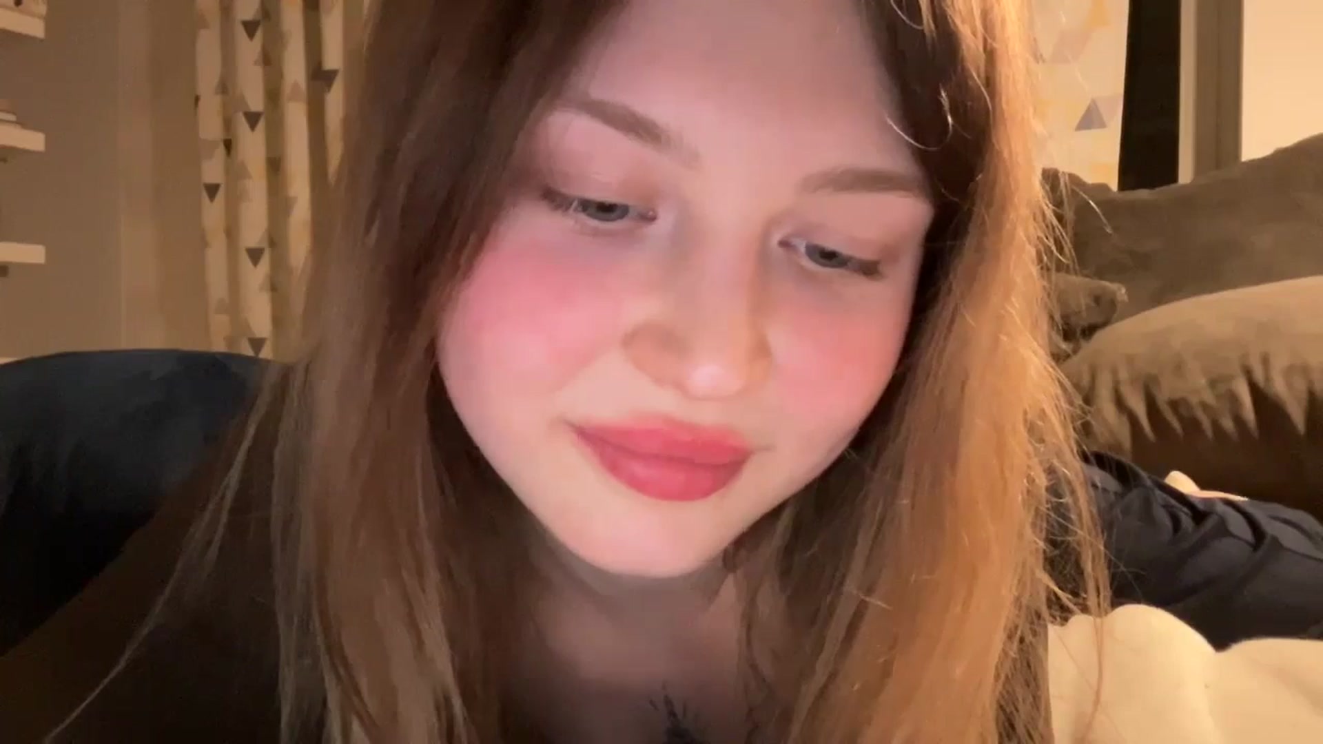 Gallery image thumbnail from Coconut_dream's myfreecams stream on, 04/02/2025, 19:37 image 14 of 20