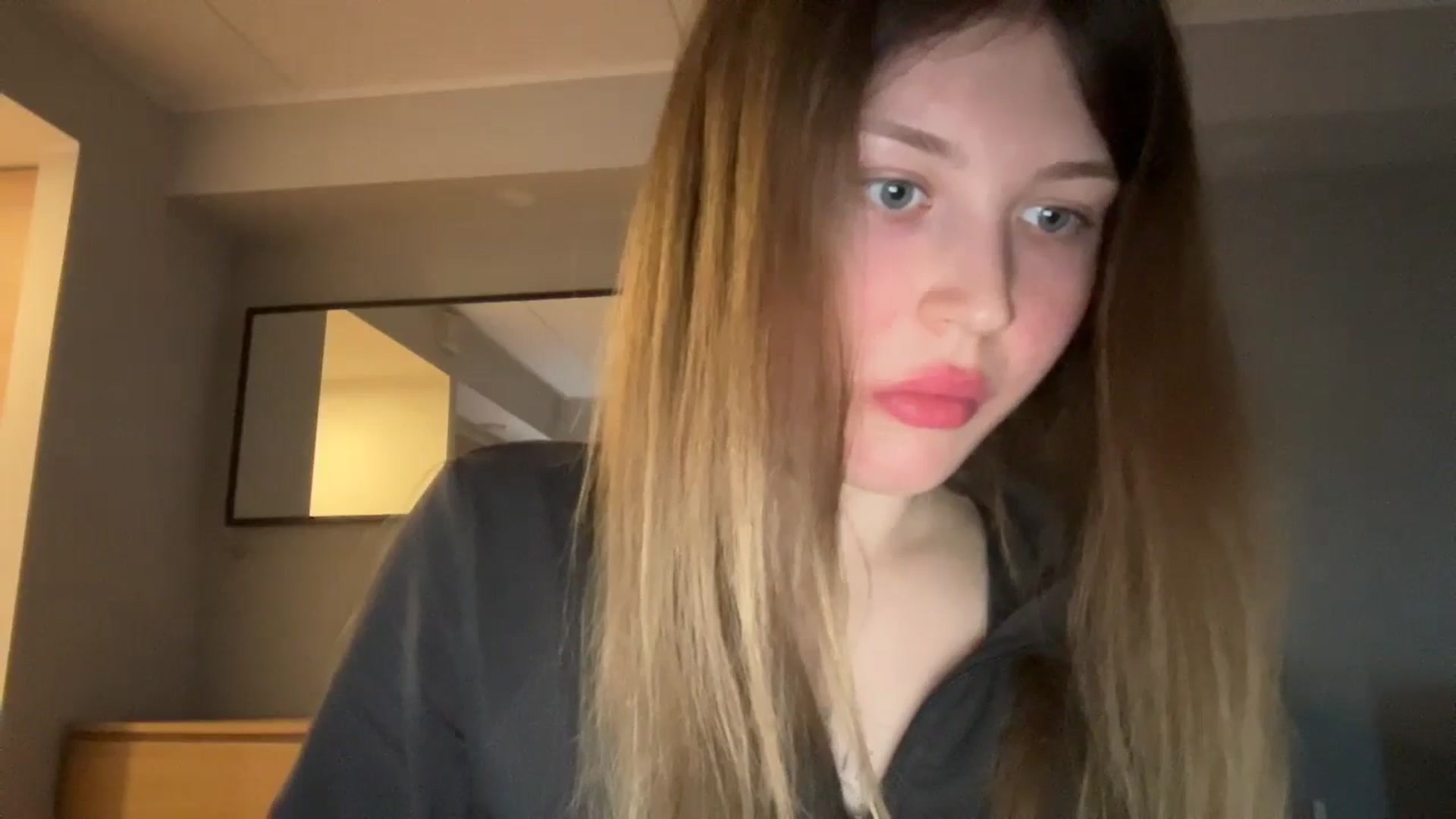 Gallery image thumbnail from Coconut_dream's myfreecams stream on, 04/04/2025, 16:50 image 15 of 20