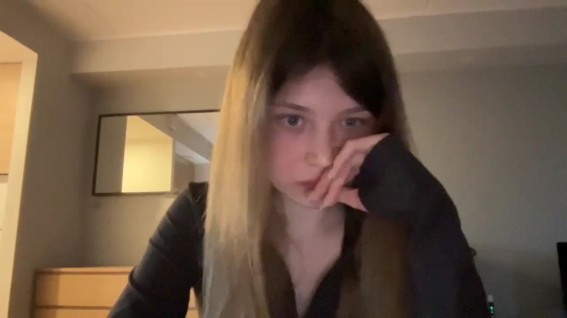 Gallery image thumbnail from Coconut_dream's myfreecams stream on, 04/04/2025, 17:09 image 3 of 20