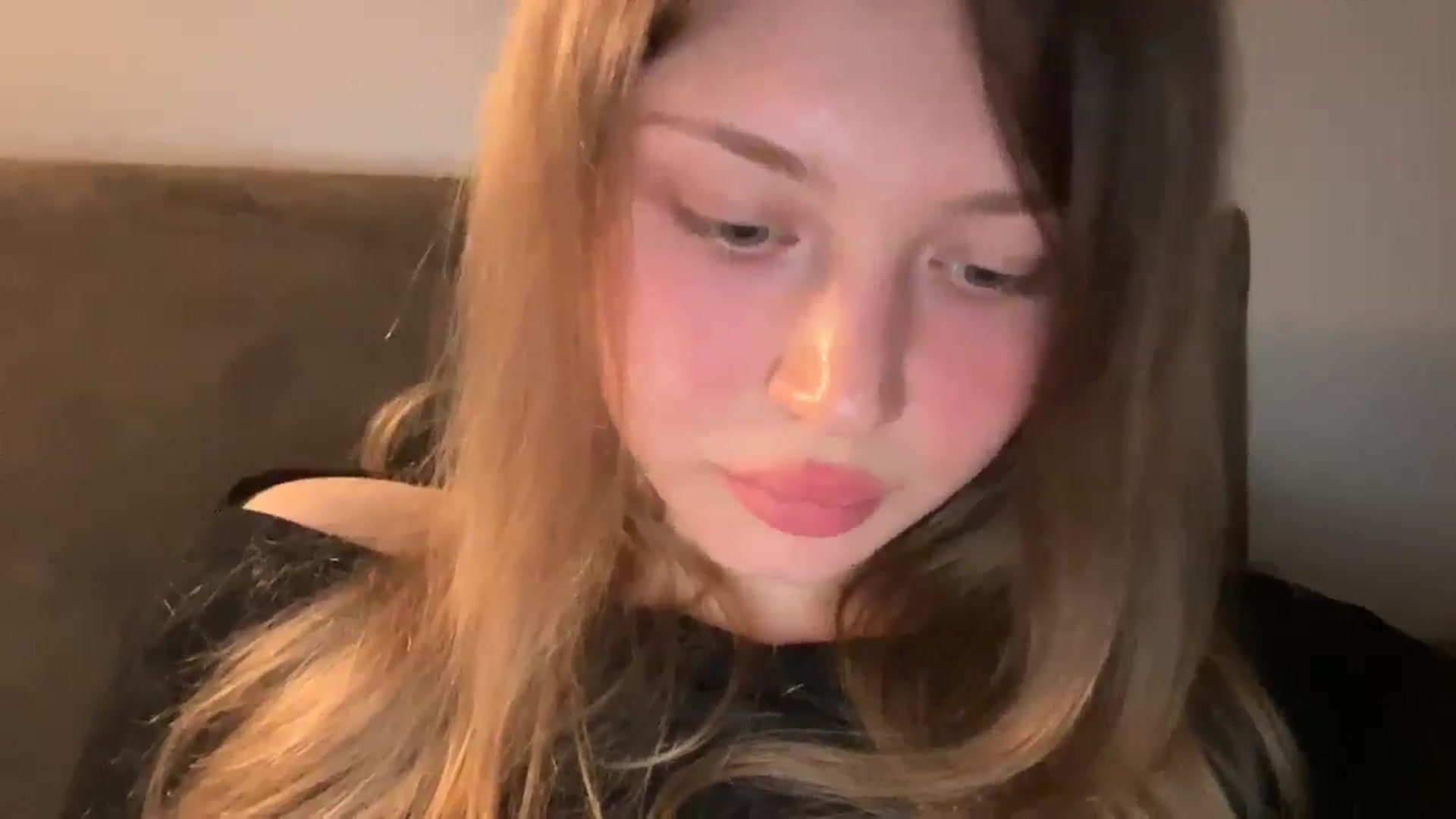 Gallery image thumbnail from Coconut_dream's myfreecams stream on, 04/04/2025, 19:31 image 11 of 20