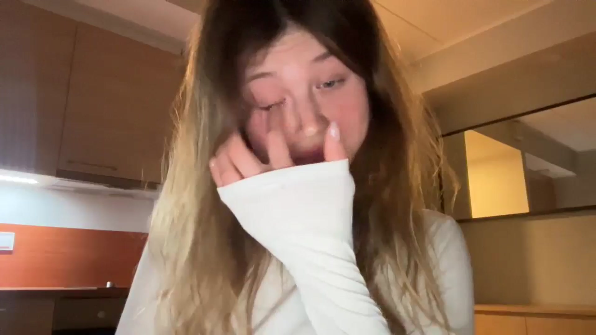 Gallery image thumbnail from Coconut_dream's myfreecams stream on, 04/07/2025, 19:23 image 19 of 20