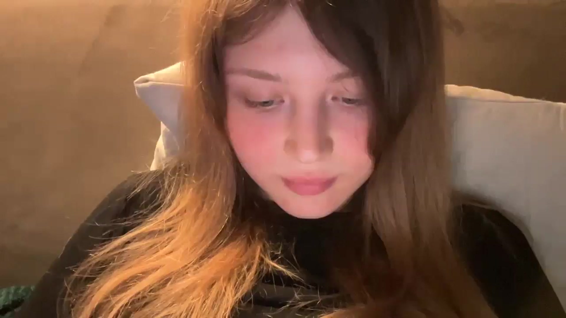 Gallery image thumbnail from Coconut_dream's myfreecams stream on, 04/09/2025, 19:31 image 18 of 20