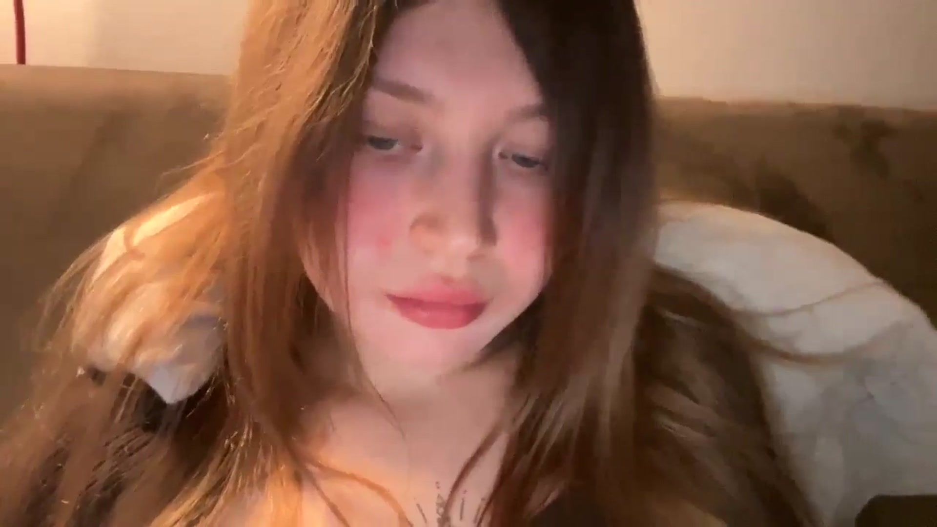 Gallery image thumbnail from Coconut_dream's myfreecams stream on, 04/10/2025, 17:13 image 12 of 20