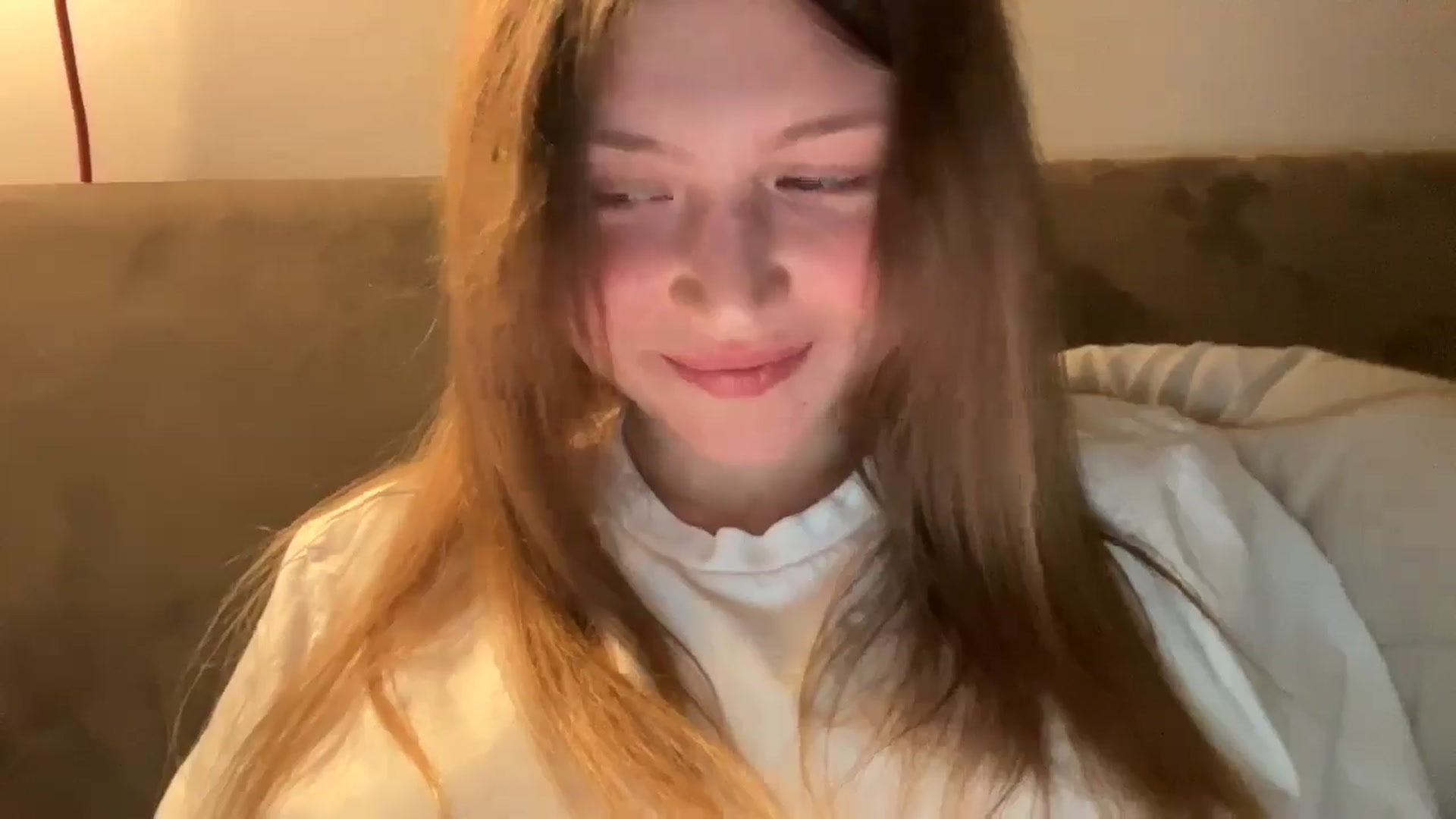 Gallery image thumbnail from Coconut_dream's myfreecams stream on, 04/11/2025, 19:21 image 18 of 20