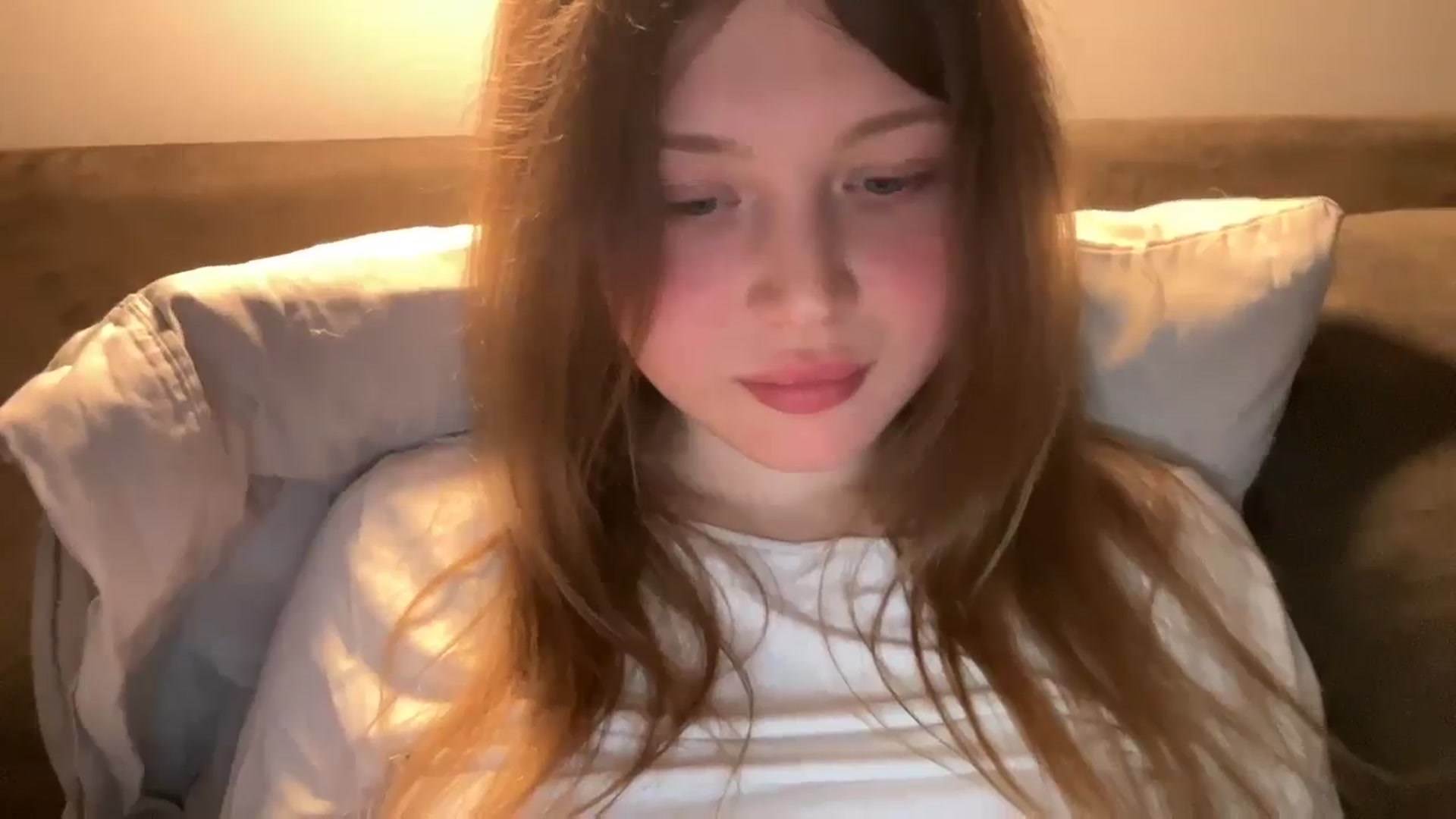 Gallery image thumbnail from Coconut_dream's myfreecams stream on, 04/12/2025, 19:32 image 12 of 20