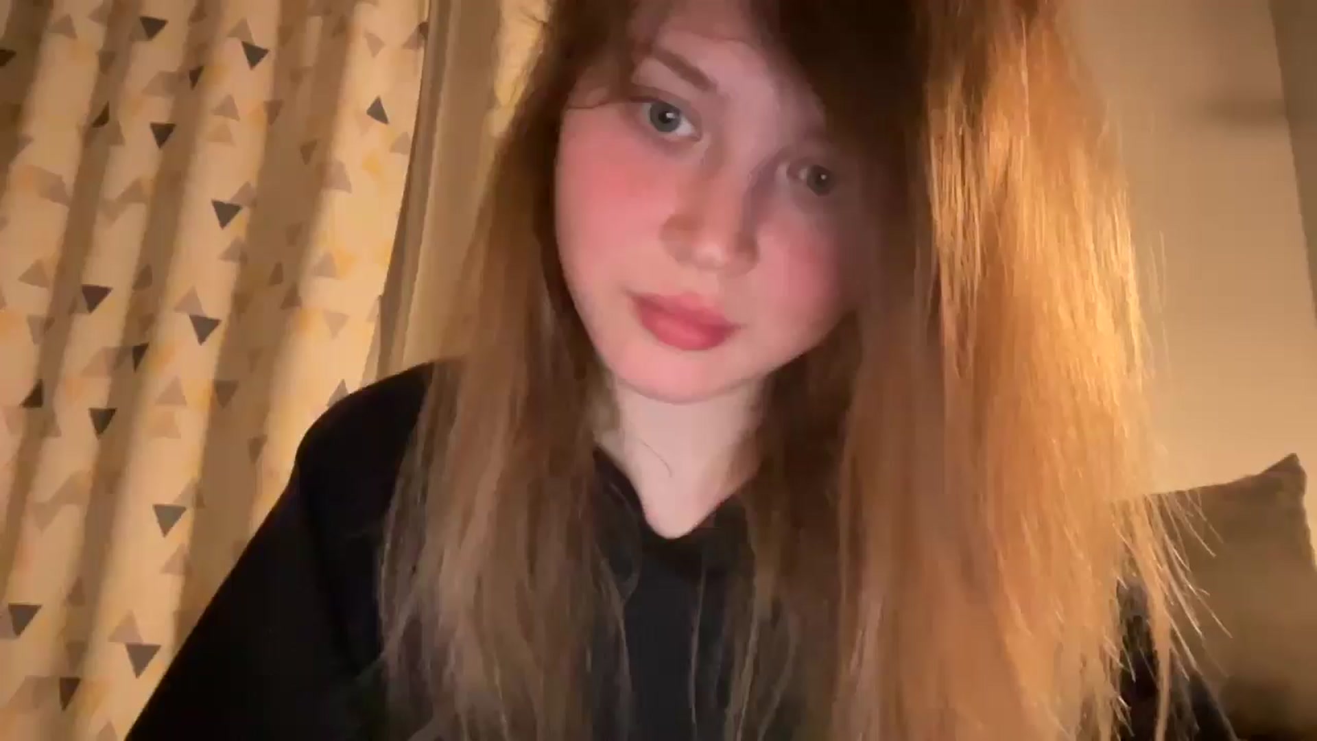Gallery image thumbnail from Coconut_dream's myfreecams stream on, 04/14/2025, 19:28 image 8 of 20