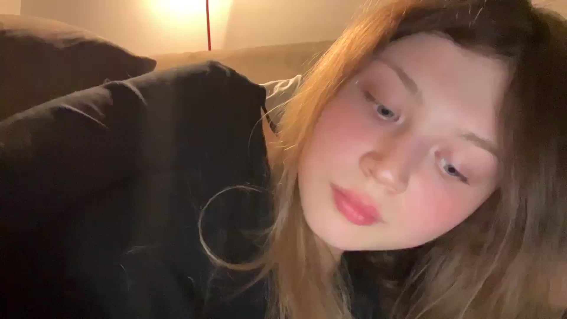 Gallery image thumbnail from Coconut_dream's myfreecams stream on, 04/17/2025, 21:12 image 9 of 20