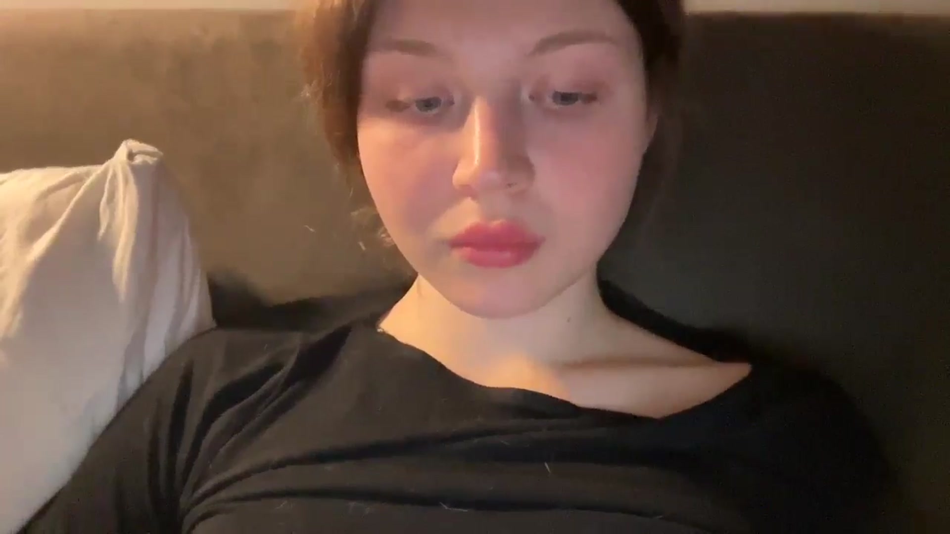 Gallery image thumbnail from Coconut_dream's myfreecams stream on, 04/17/2025, 22:11 image 16 of 20