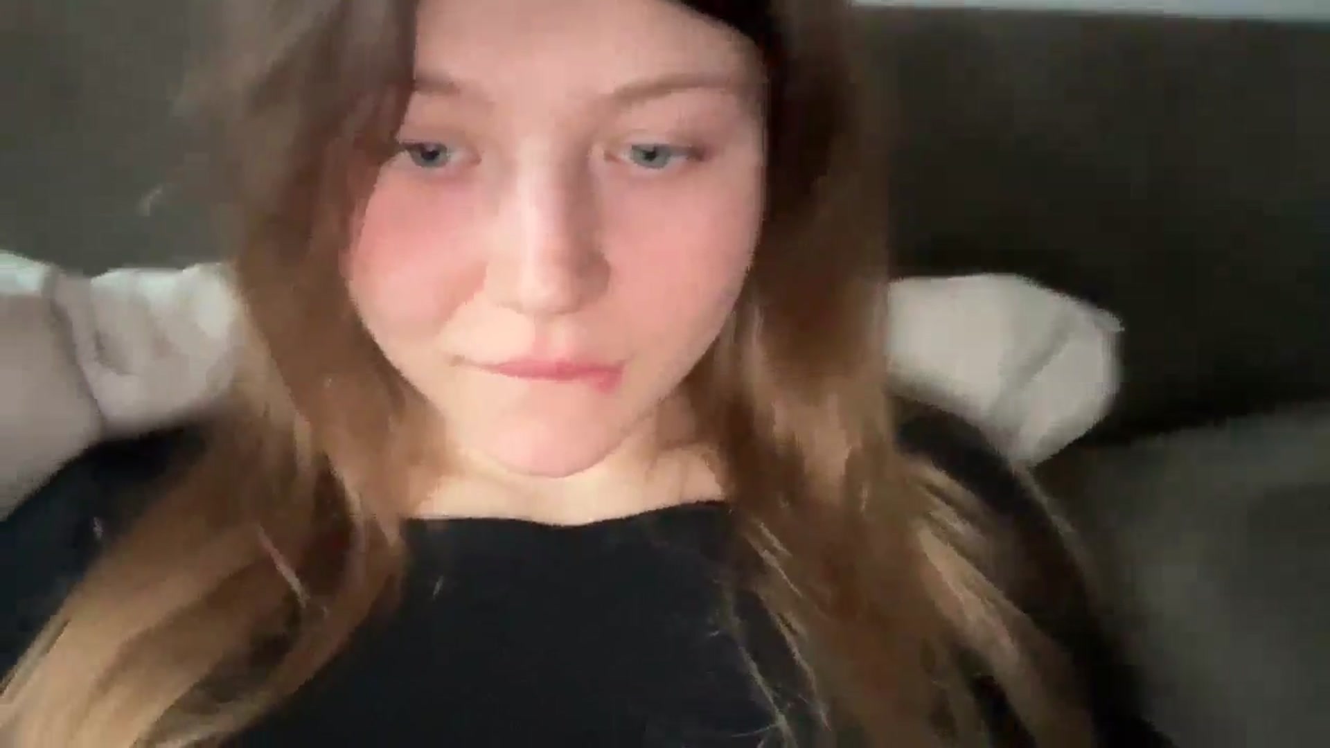 Gallery image thumbnail from Coconut_dream's myfreecams stream on, 04/20/2025, 06:22 image 4 of 20