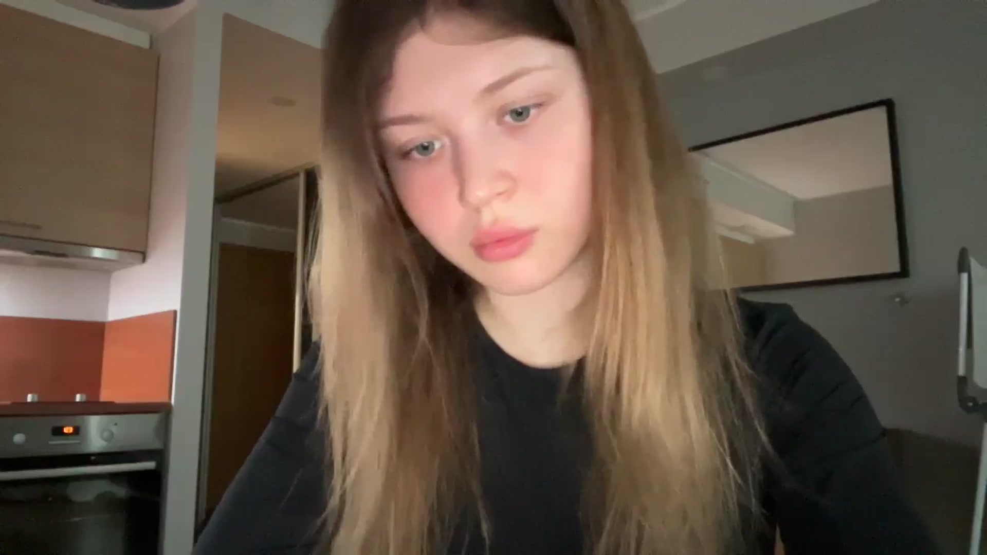 Gallery image thumbnail from Coconut_dream's myfreecams stream on, 04/22/2025, 06:16 image 11 of 20