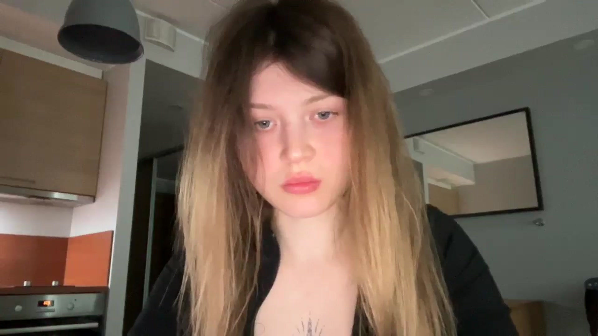 Gallery image thumbnail from Coconut_dream's myfreecams stream on, 04/24/2025, 07:55 image 8 of 20