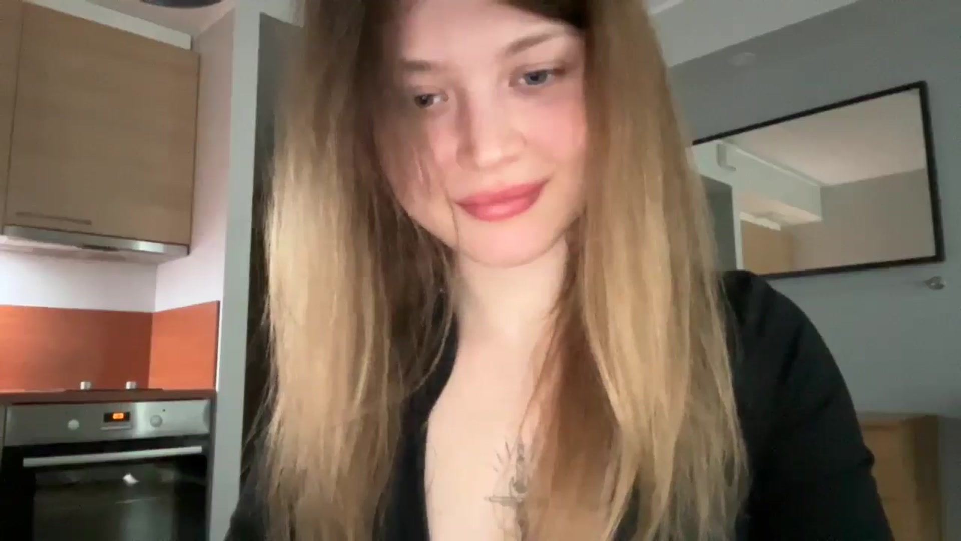 Gallery image thumbnail from Coconut_dream's myfreecams stream on, 04/24/2025, 07:55 image 2 of 20