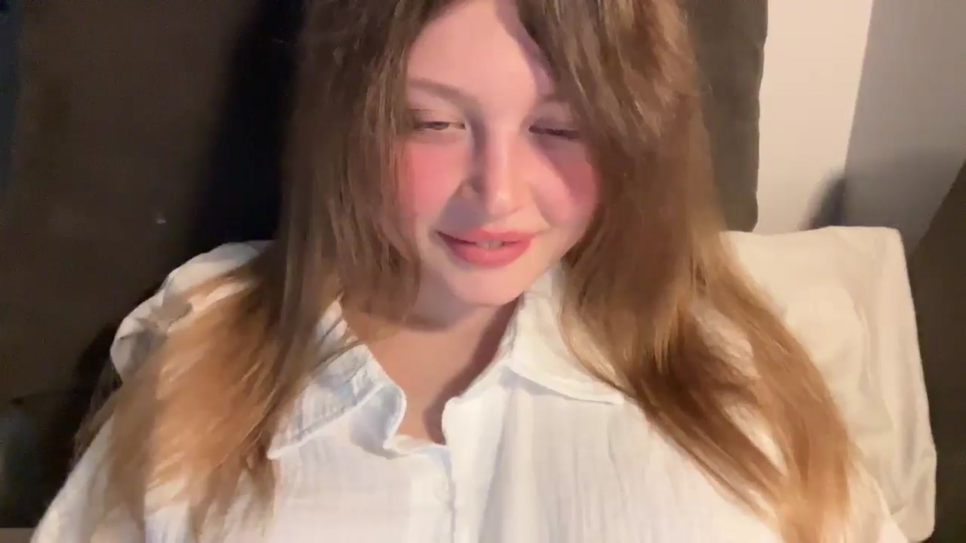 Gallery image thumbnail from Coconut_dream's myfreecams stream on, 04/25/2025, 18:28 image 2 of 20