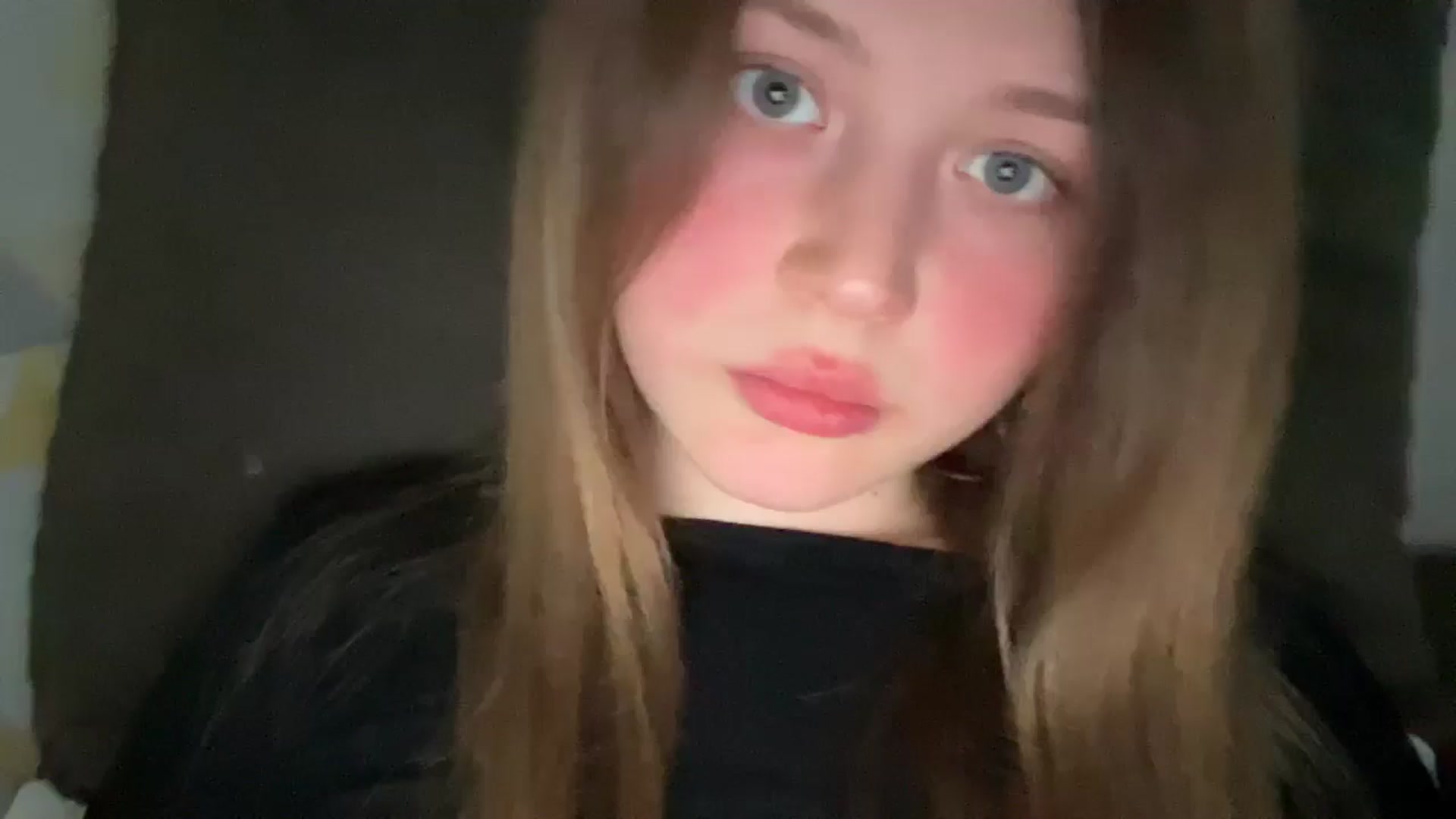 Gallery image thumbnail from Coconut_dream's myfreecams stream on, 04/27/2025, 16:24 image 19 of 20