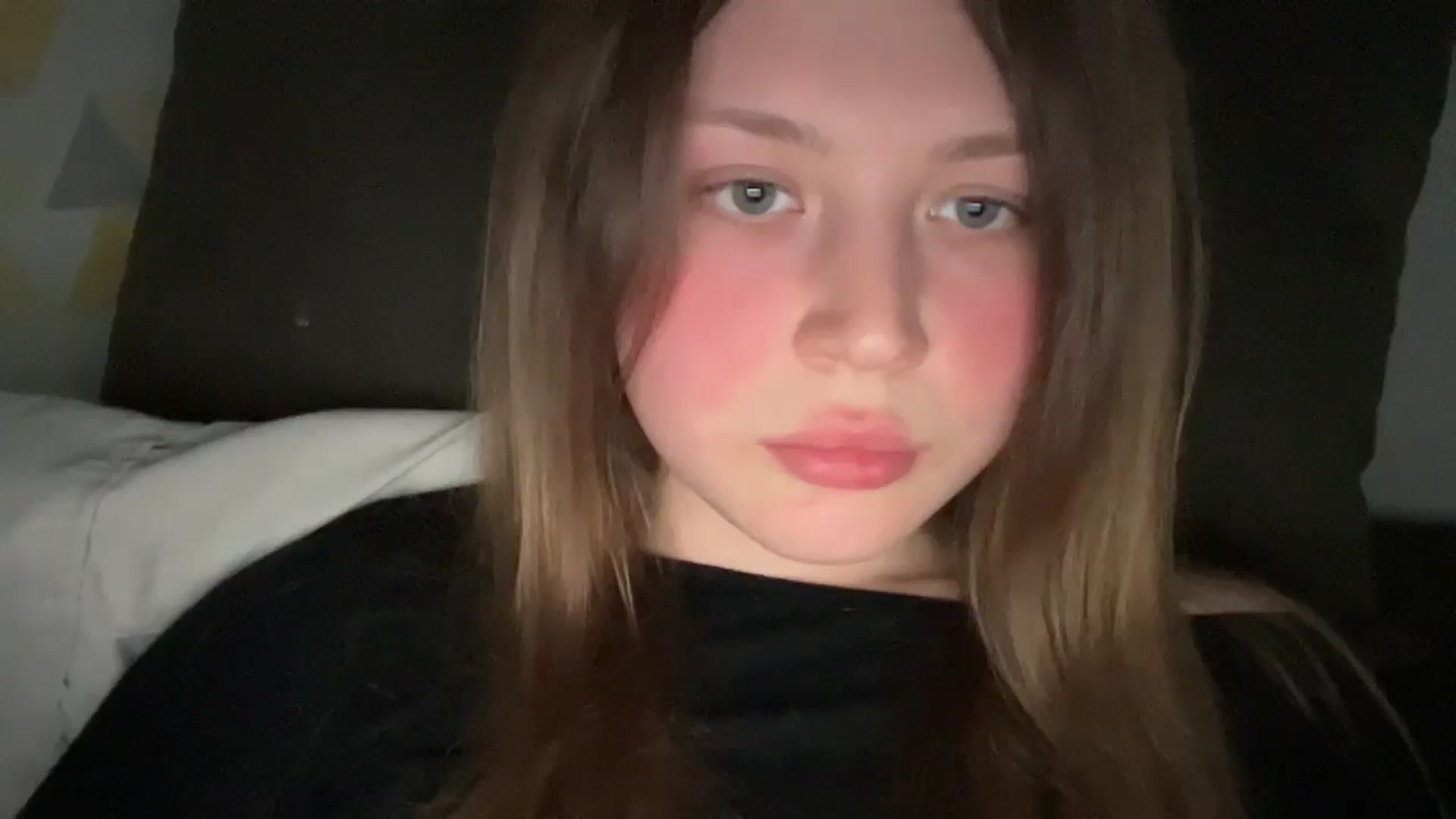 Gallery image thumbnail from Coconut_dream's myfreecams stream on, 04/27/2025, 17:14 image 19 of 20