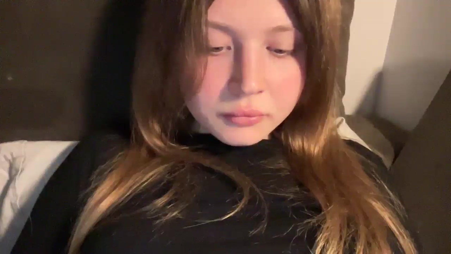 Gallery image thumbnail from Coconut_dream's myfreecams stream on, 04/27/2025, 18:40 image 17 of 20
