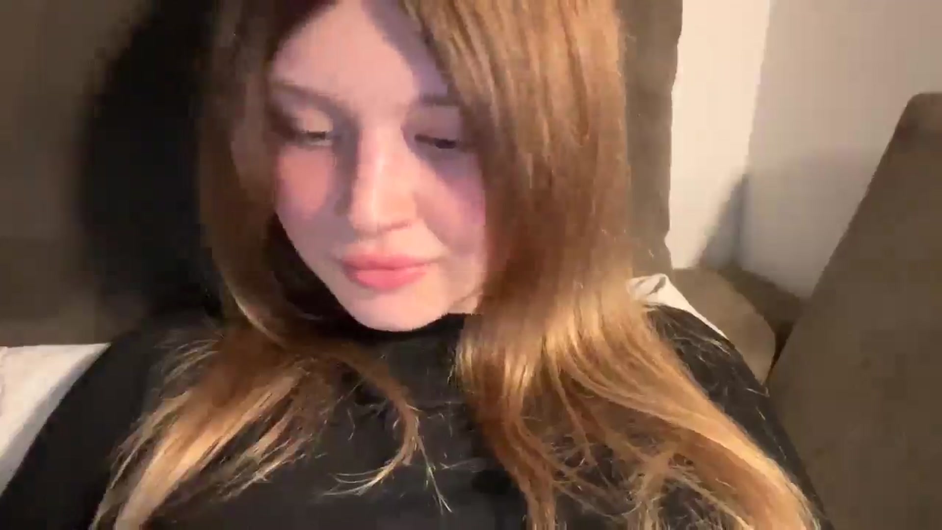 Gallery image thumbnail from Coconut_dream's myfreecams stream on, 04/27/2025, 18:40 image 10 of 20