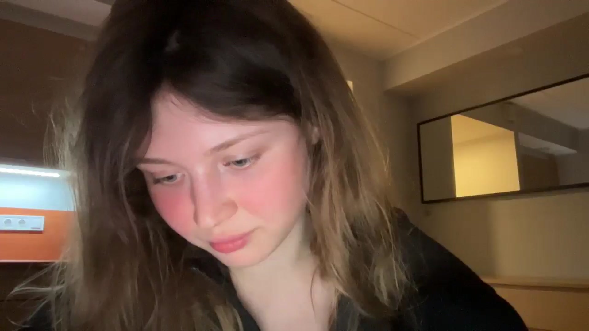 Gallery image thumbnail from Coconut_dream's myfreecams stream on, 04/30/2025, 18:53 image 3 of 20