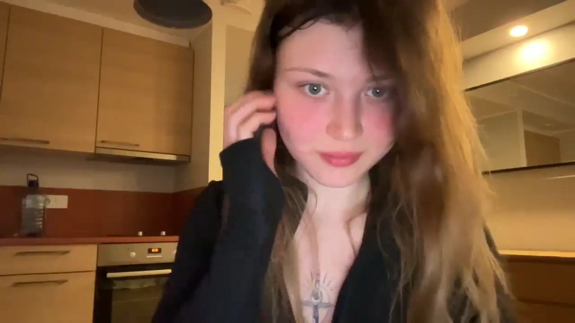 Gallery image thumbnail from Coconut_dream's myfreecams stream on, 05/04/2025, 18:33 image 10 of 20