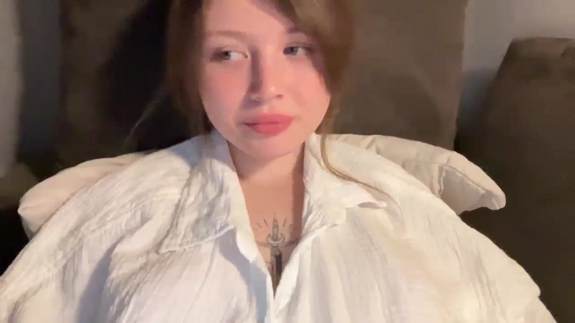 Gallery image thumbnail from Coconut_dream's myfreecams stream on, 05/04/2025, 23:54 image 4 of 20