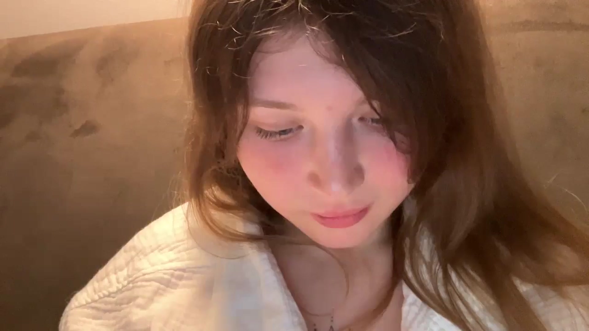 Gallery image thumbnail from Coconut_dream's myfreecams stream on, 05/04/2025, 23:54 image 18 of 20