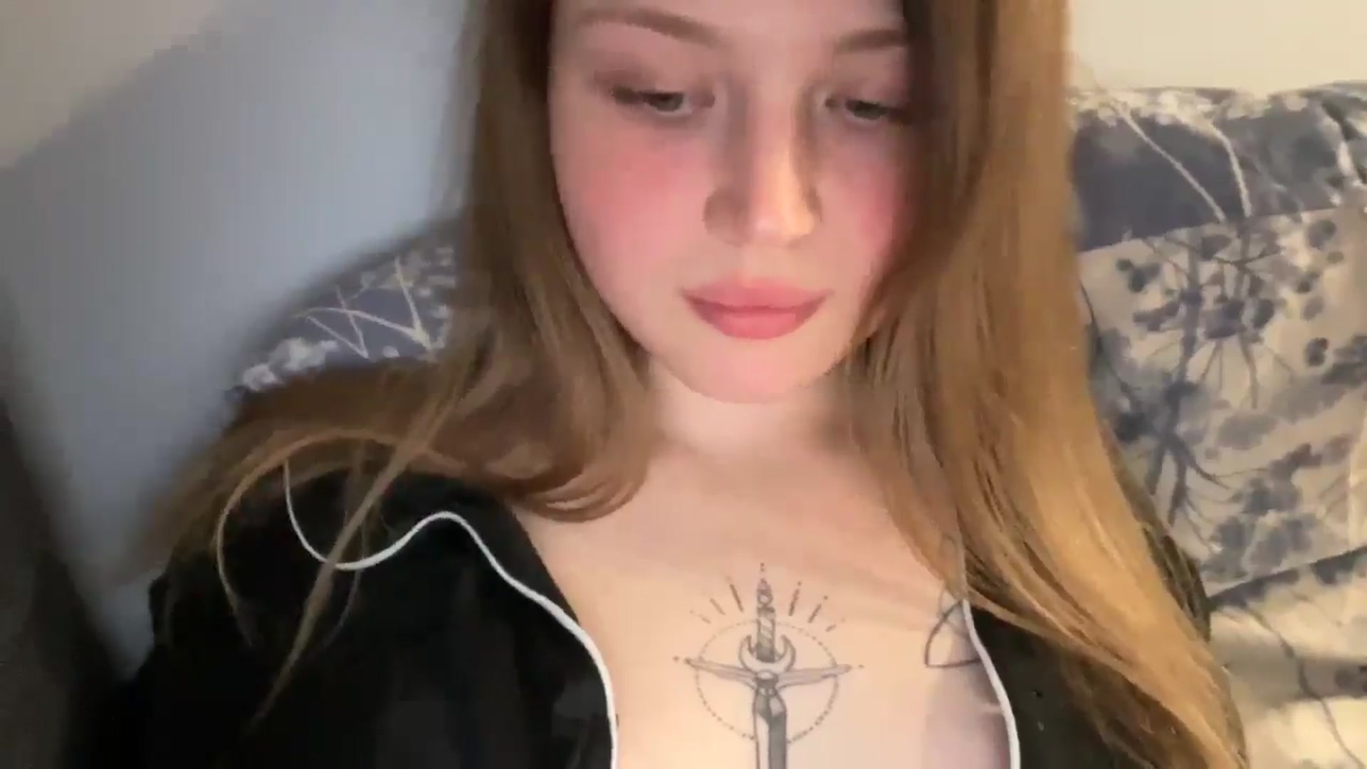 Gallery image thumbnail from Coconut_dream's myfreecams stream on, 05/10/2025, 21:47 image 11 of 20