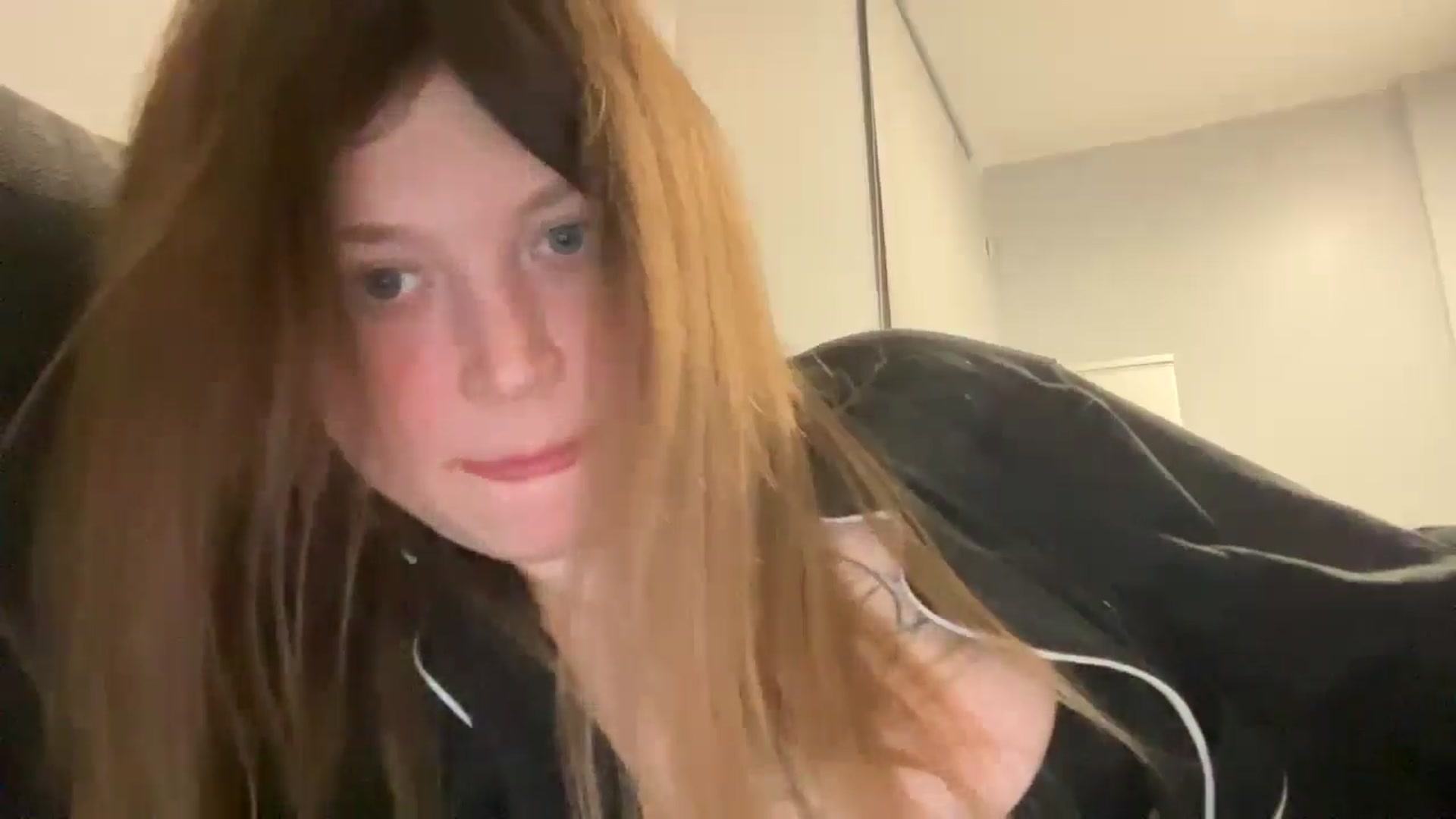 Gallery image thumbnail from Coconut_dream's myfreecams stream on, 05/11/2025, 20:55 image 17 of 20