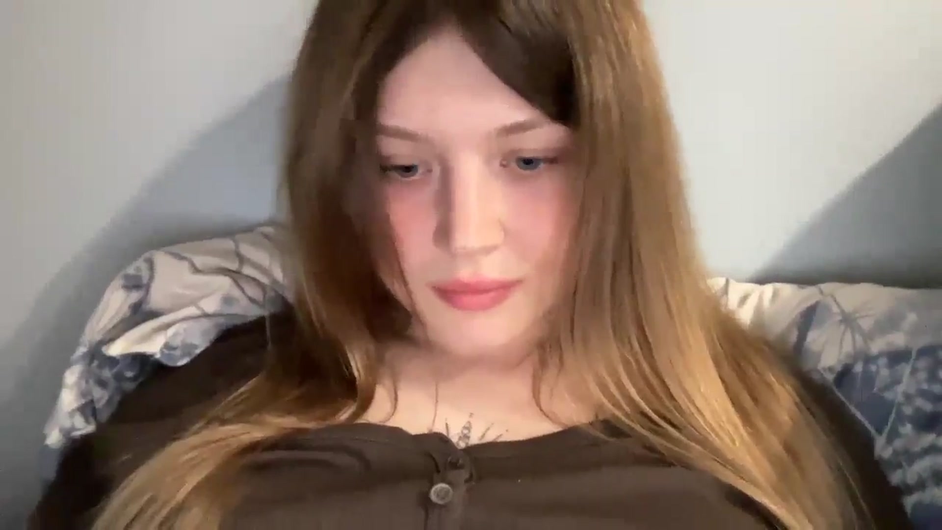 Gallery image thumbnail from Coconut_dream's myfreecams stream on, 05/13/2025, 19:01 image 2 of 20