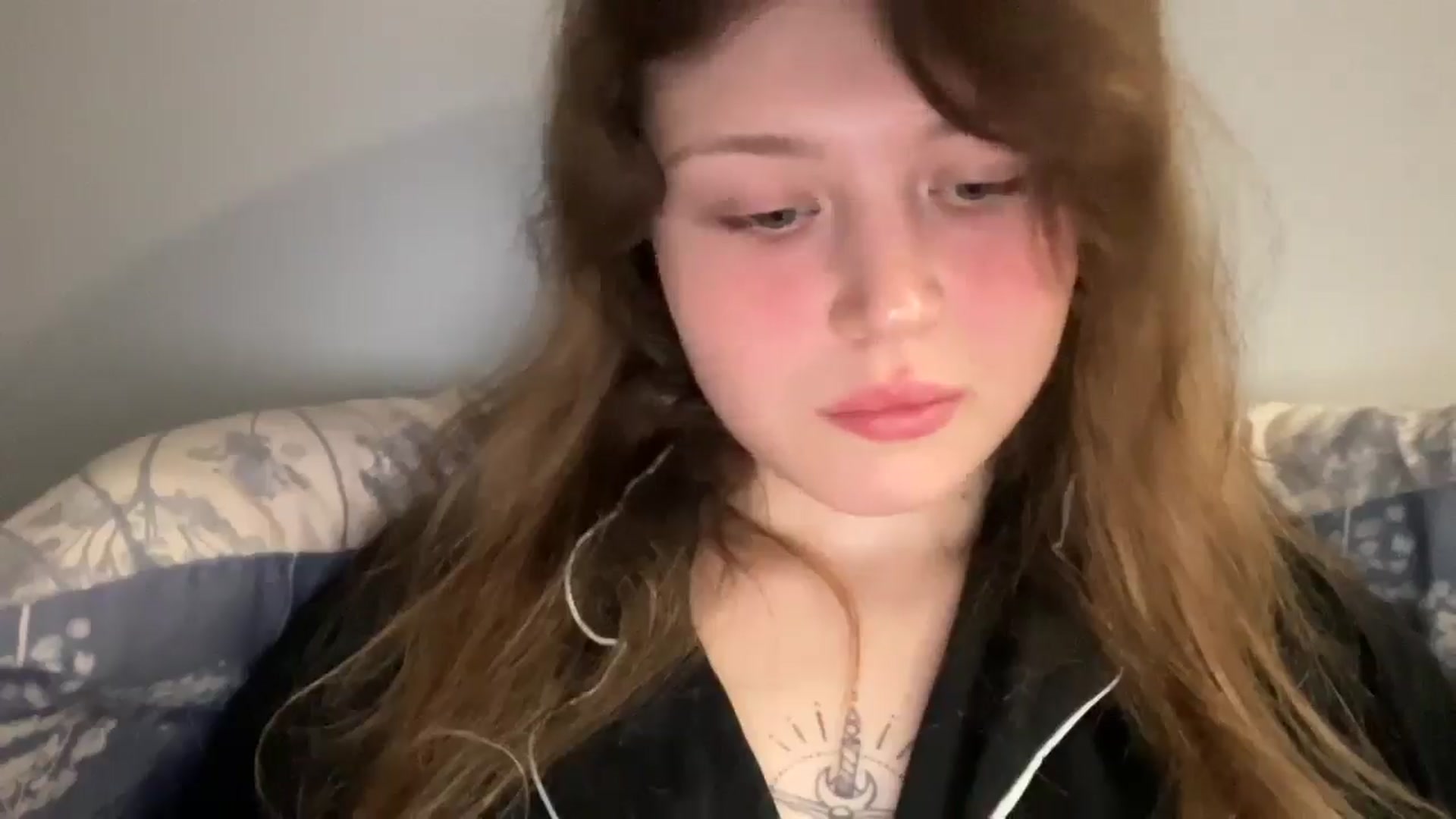 Gallery image thumbnail from Coconut_dream's myfreecams stream on, 05/14/2025, 23:35 image 17 of 20