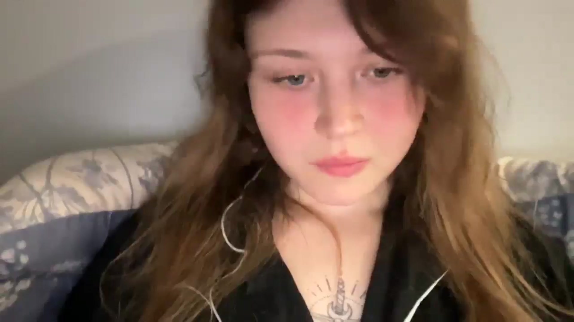 Gallery image thumbnail from Coconut_dream's myfreecams stream on, 05/14/2025, 23:35 image 15 of 20