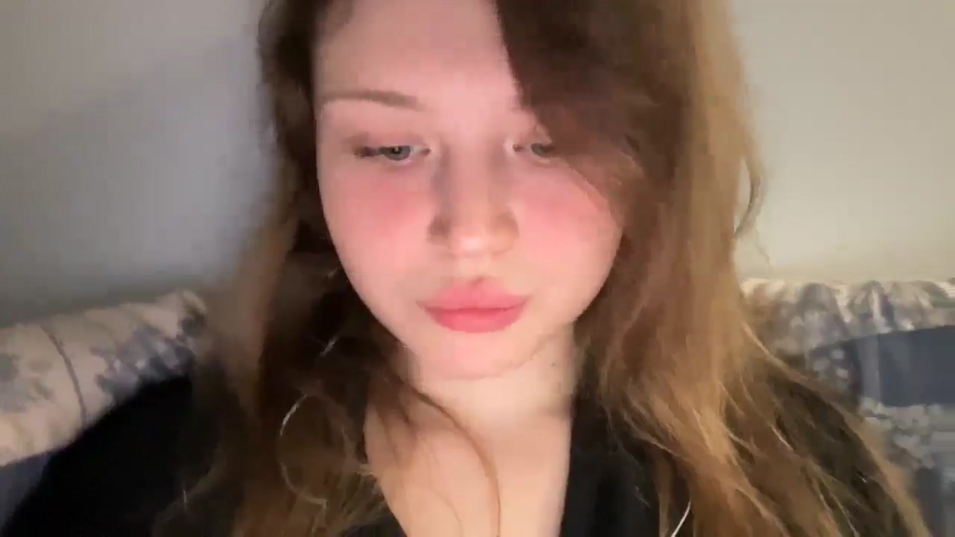 Gallery image thumbnail from Coconut_dream's myfreecams stream on, 05/14/2025, 23:35 image 8 of 20