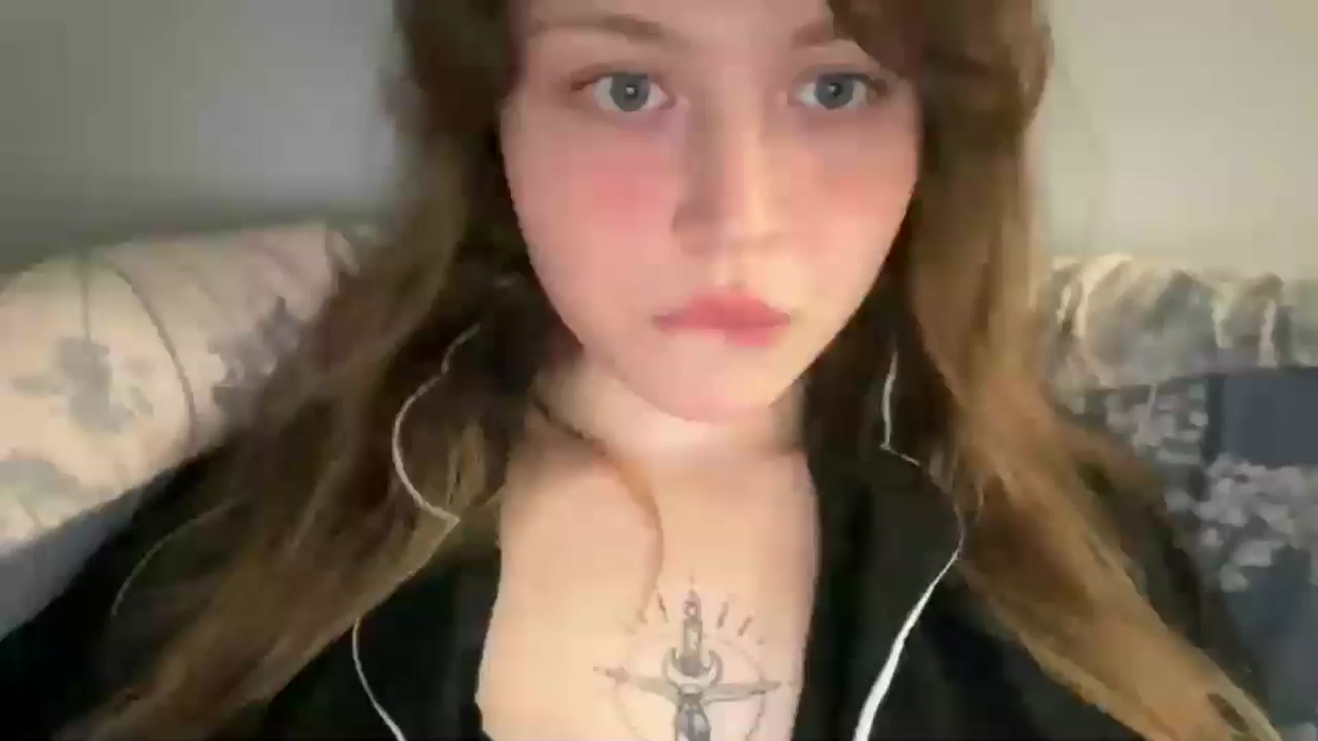 Gallery image thumbnail from Coconut_dream's myfreecams stream on, 05/14/2025, 23:35 image 20 of 20
